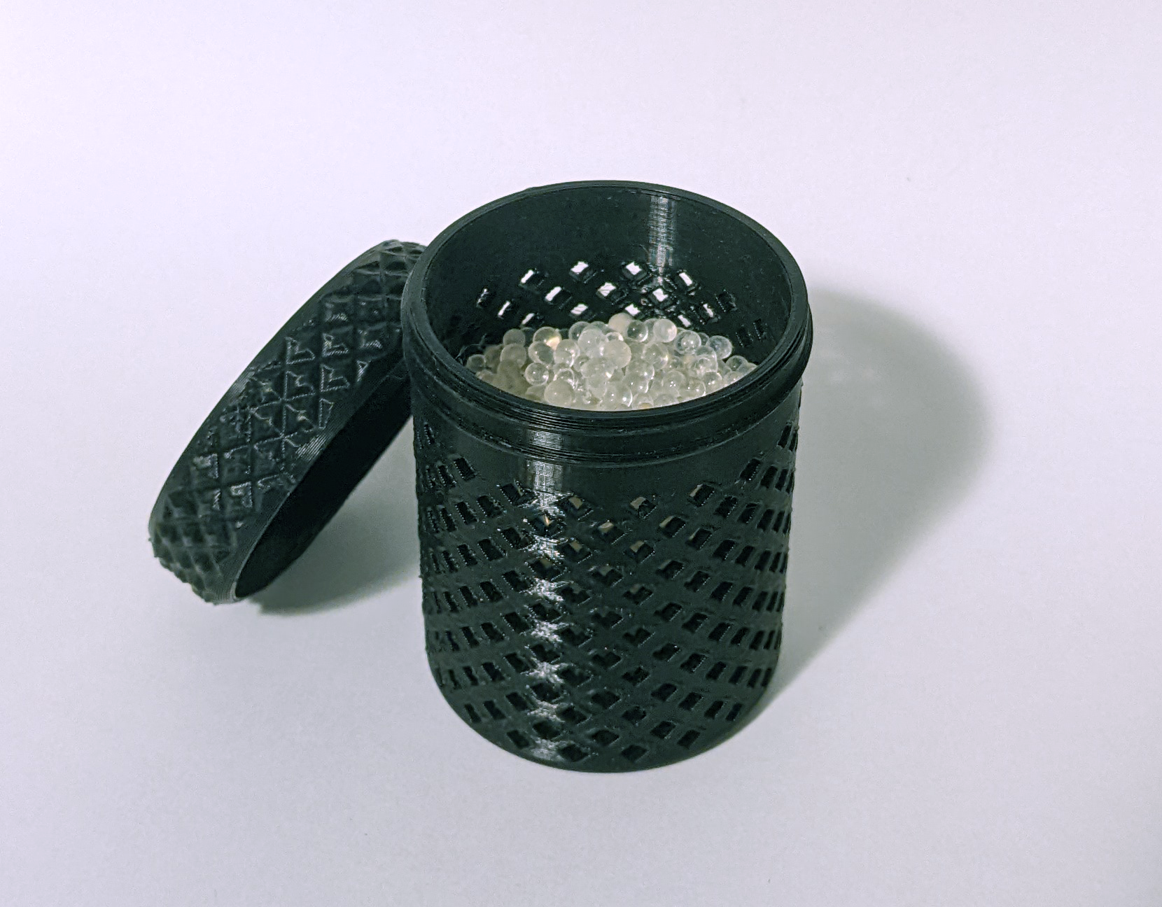 DESICCANT CONTAINER 3D model thumbnail