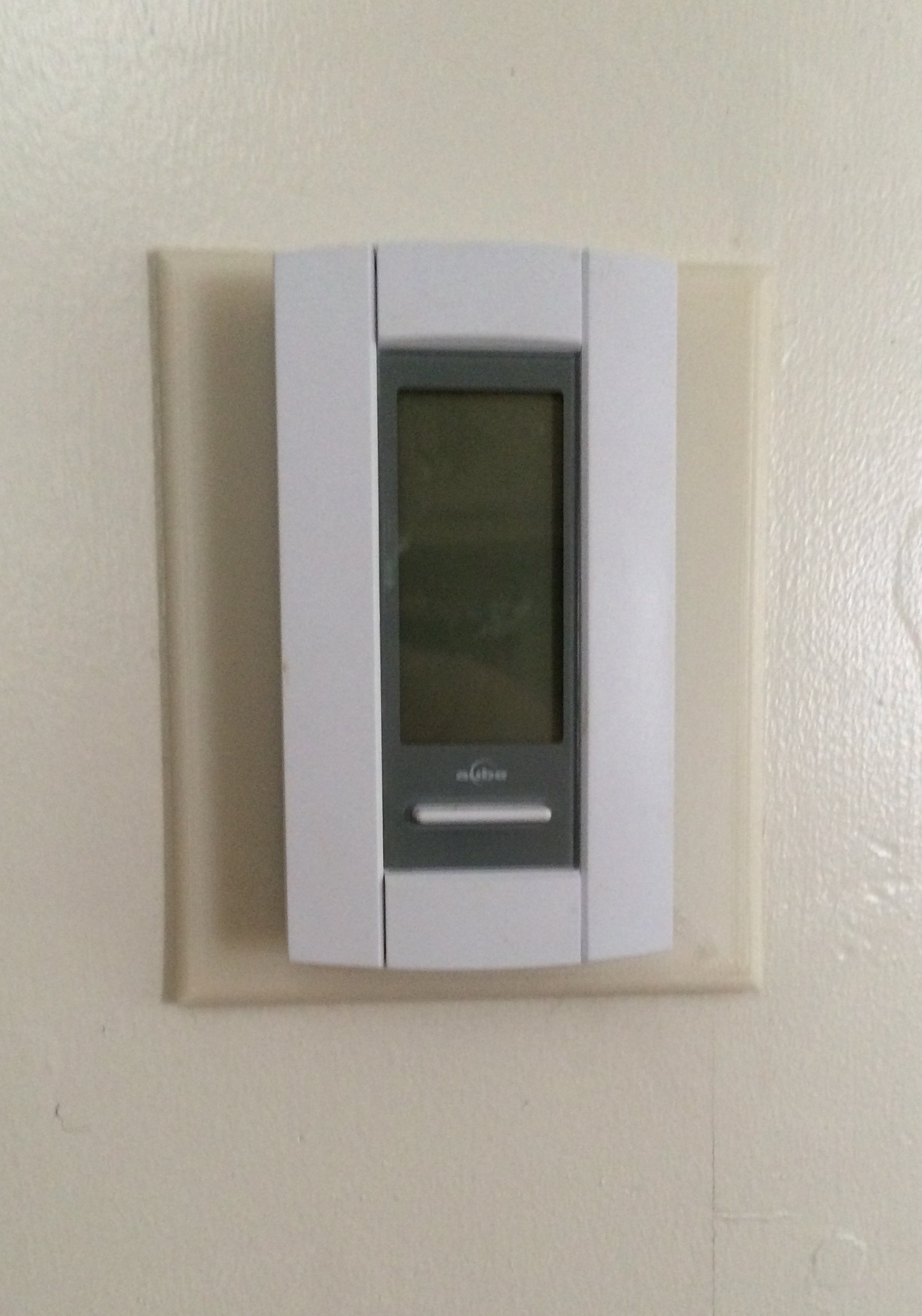 Simple thermostat wall trim plates by Thomllama Download free STL