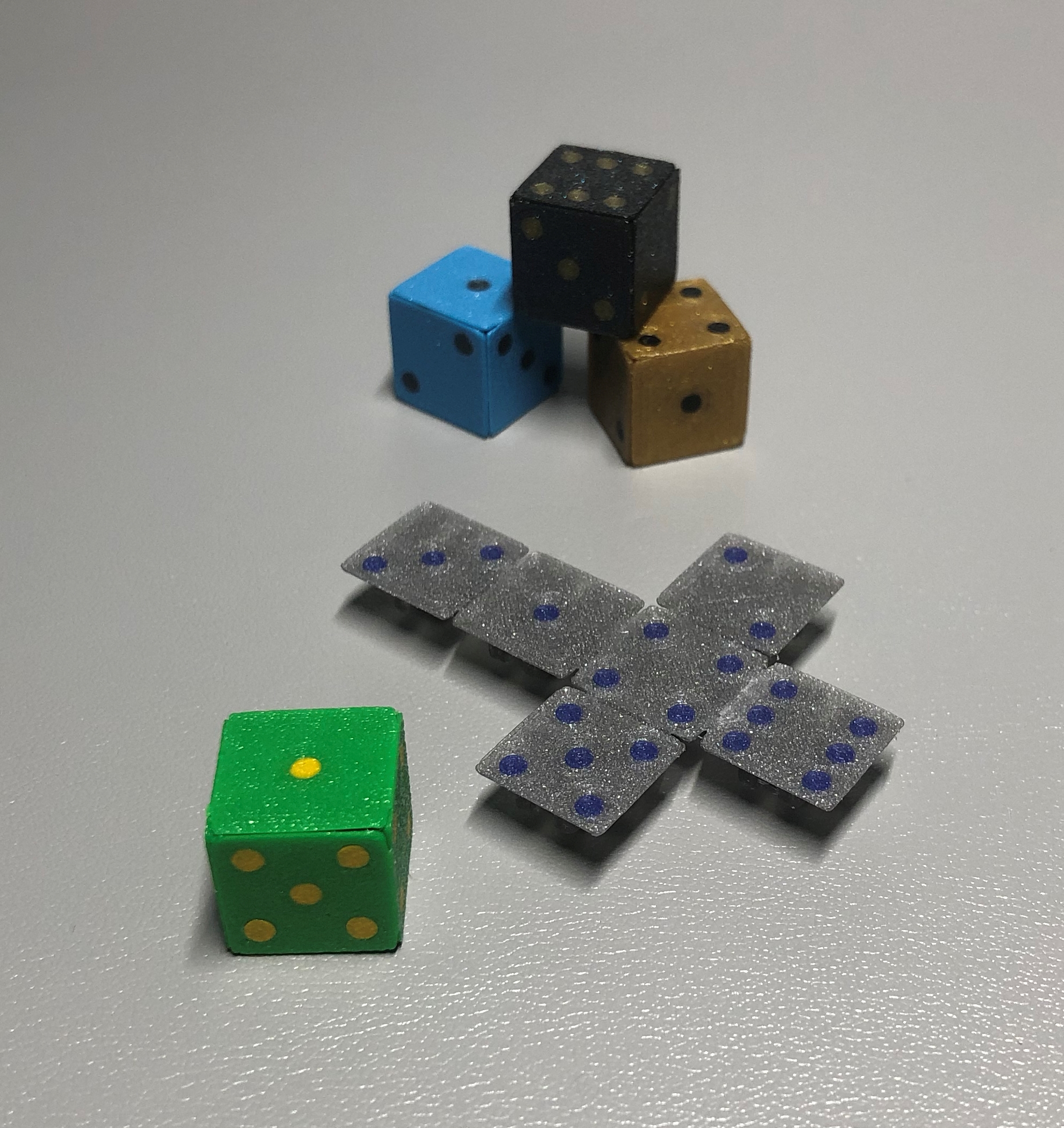 Dual Colour Dice mini (foldable)