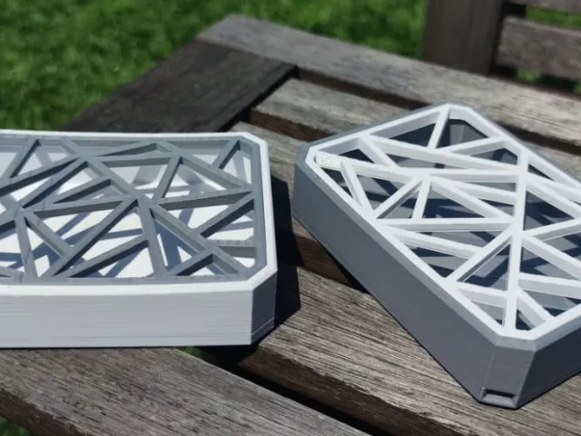 Self-Draining Geometric Soap Holder