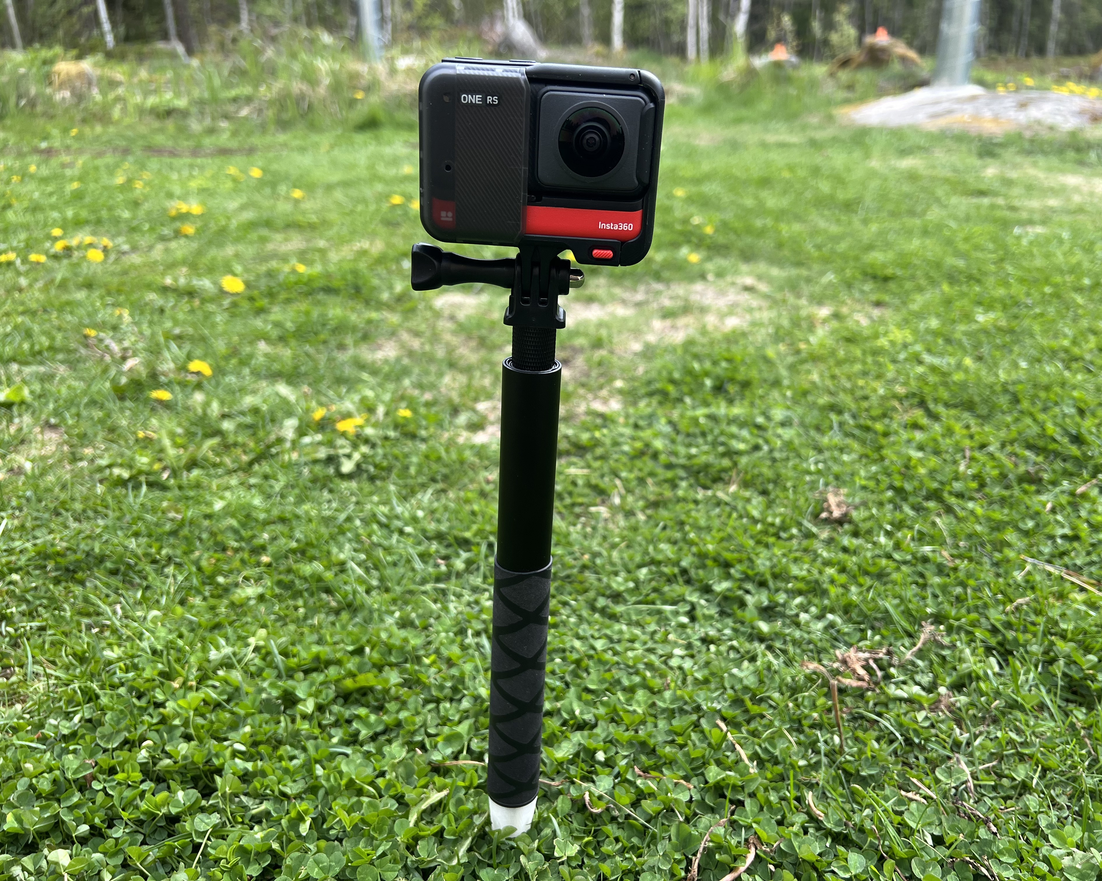 Lace plug for selfie stick