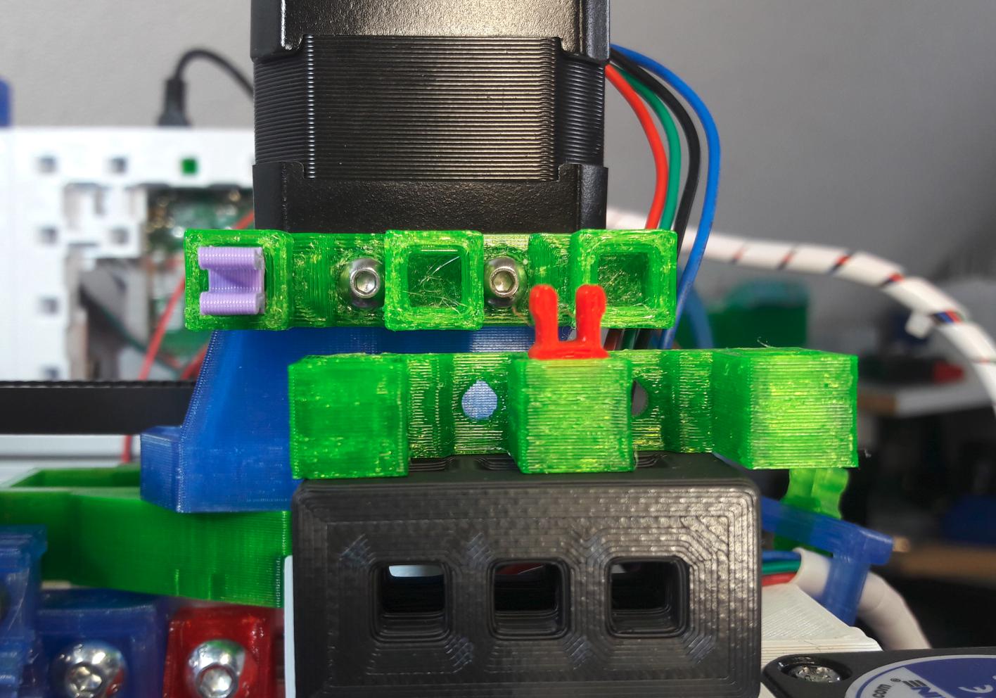 MakerGrid Screwable Clip Holders