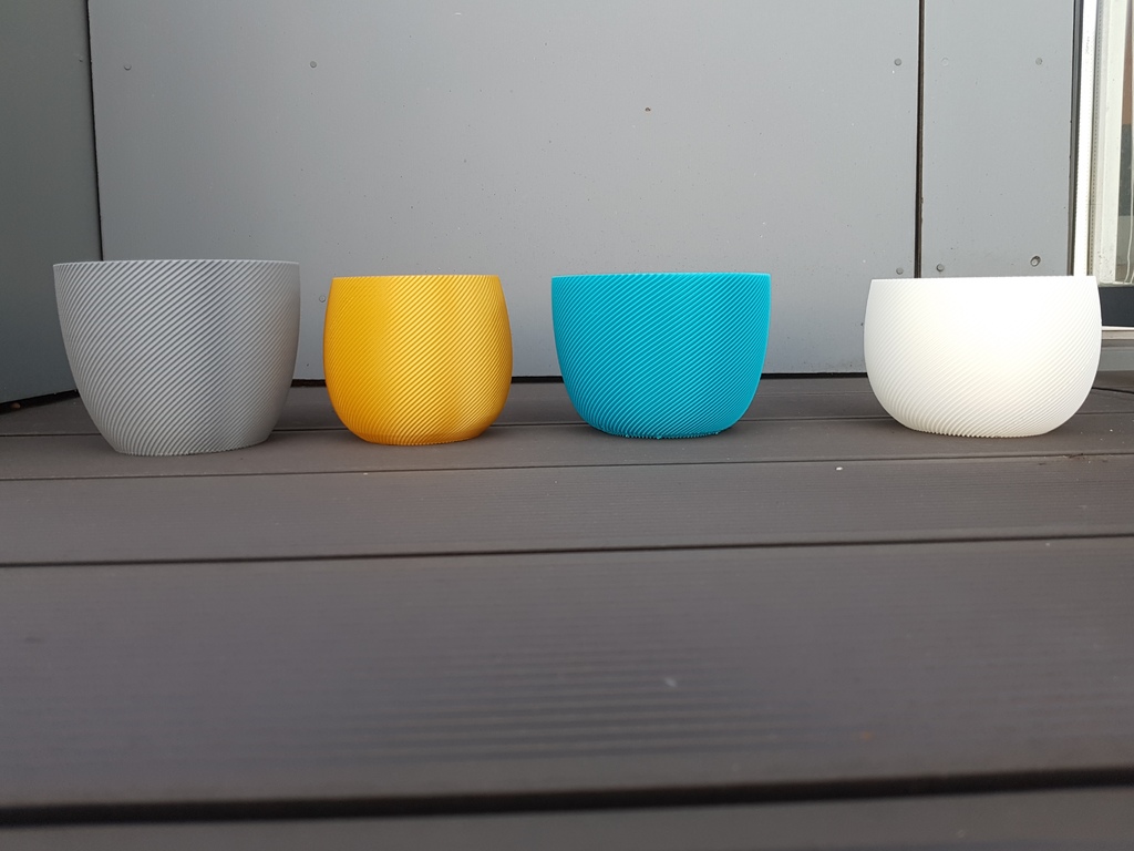 fluted planter — miniatura 3