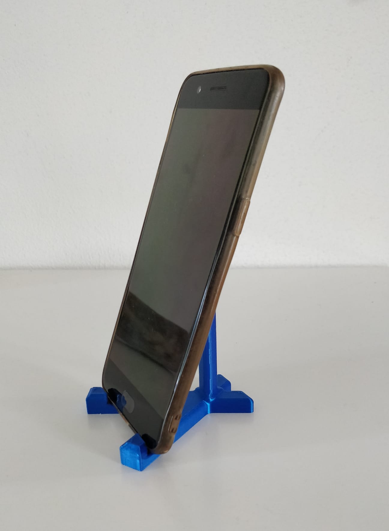 Phone Holder V1 by Lulu | Download free STL model | Printables.com
