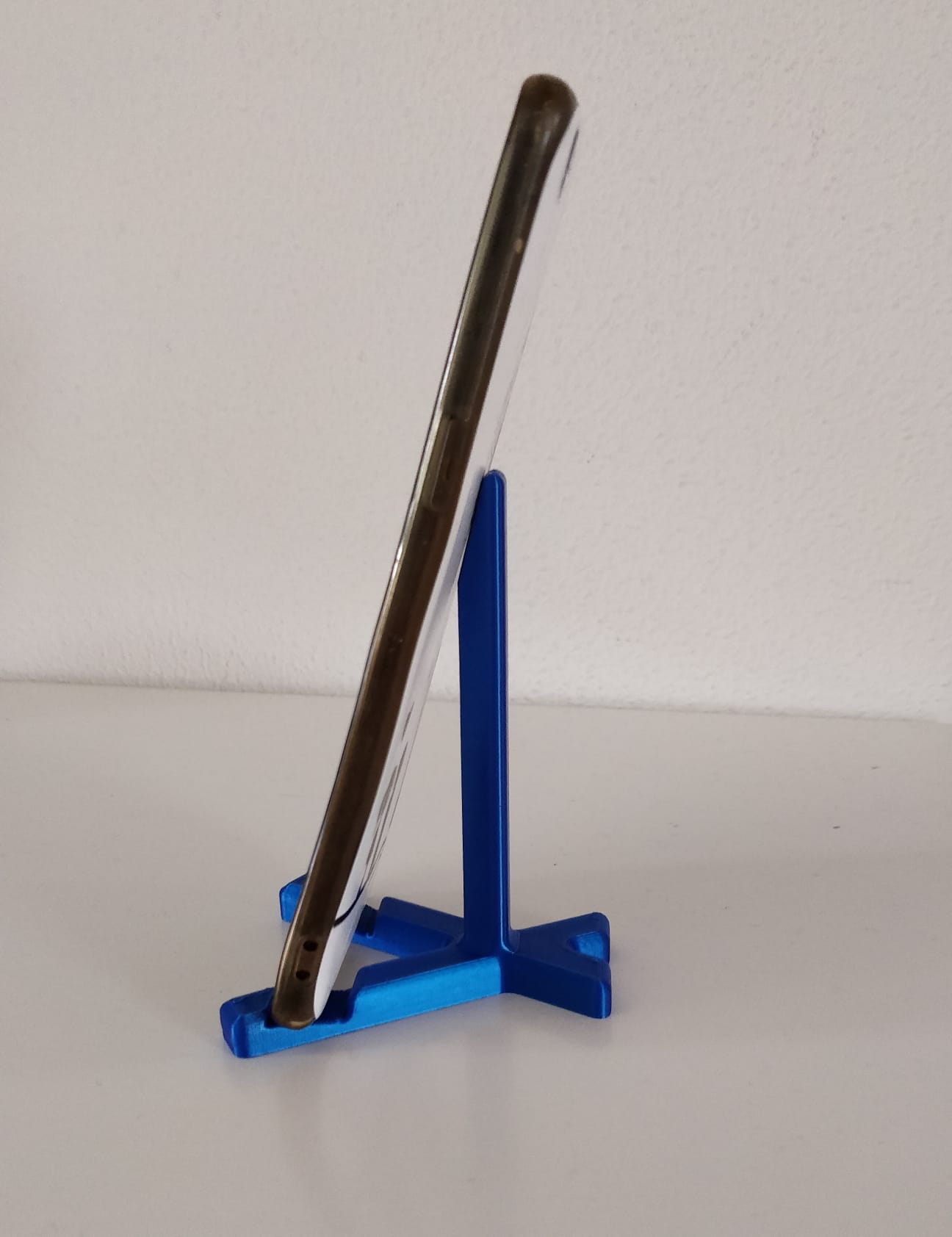 Miniatura 2 do modelo 3D Phone Holder V2