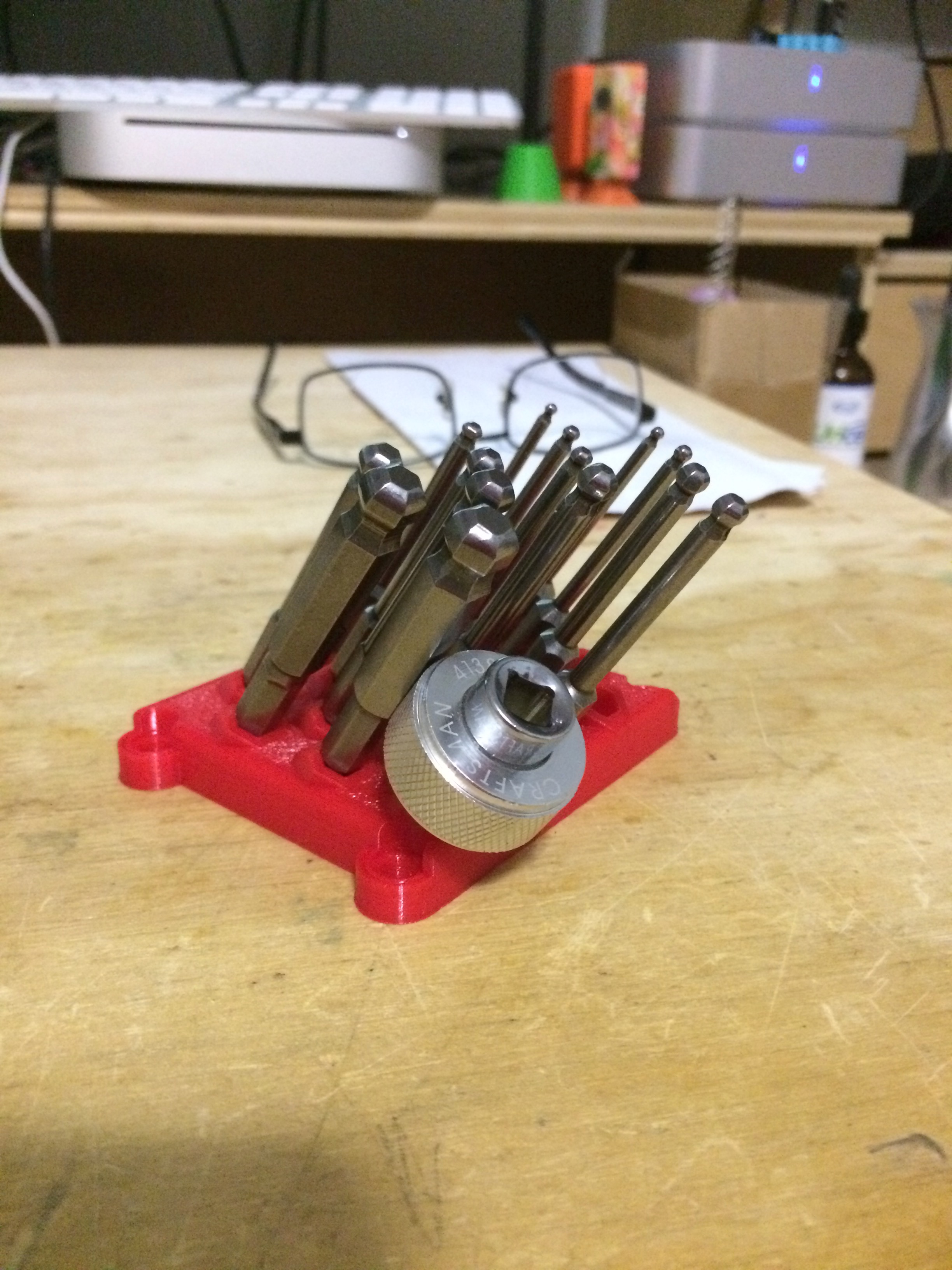 Impact Driver Bit Holder by Thomllama Download free STL model