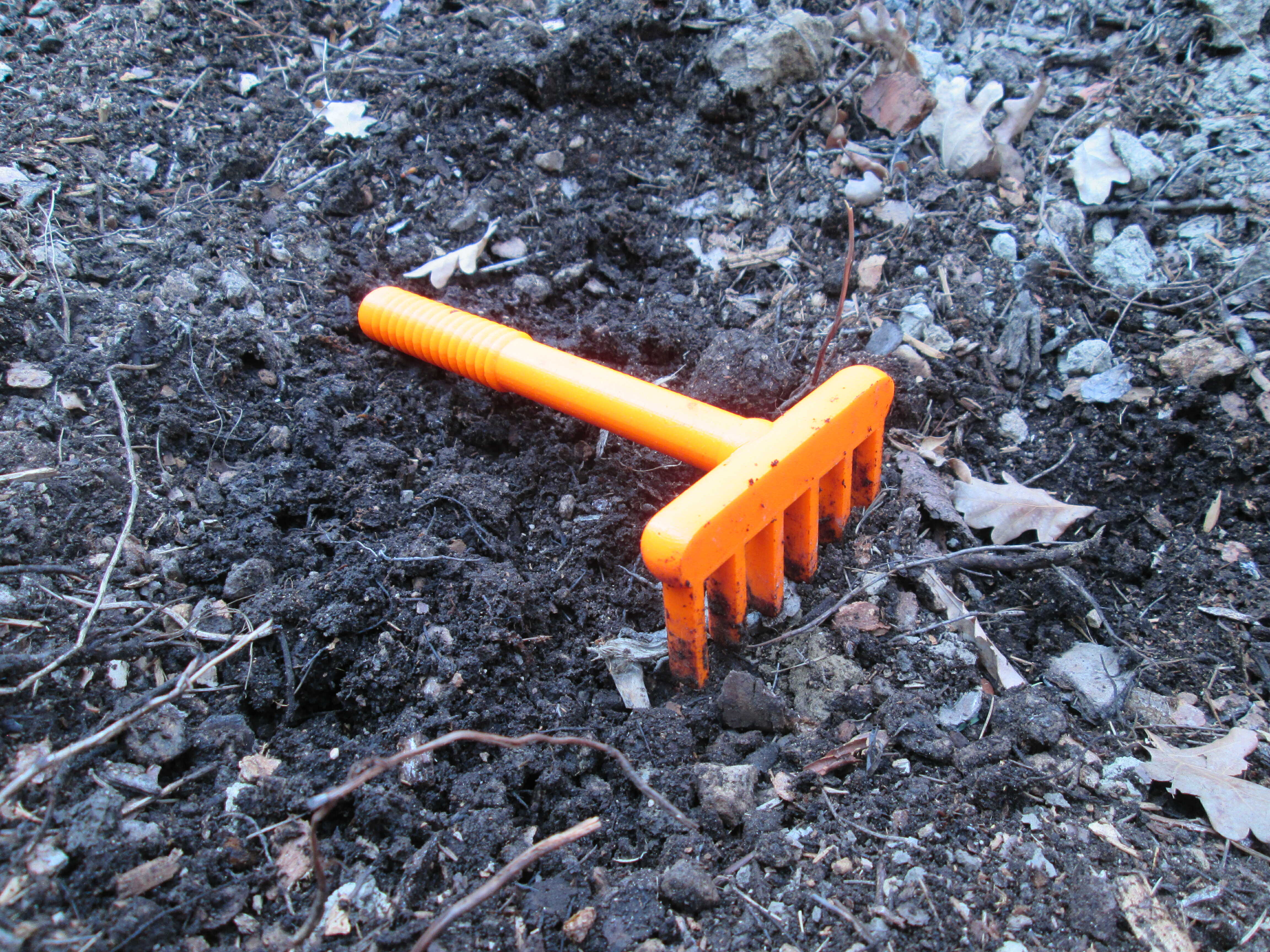 Garden hand rake by MrHanjak | Download free STL model | Printables.com