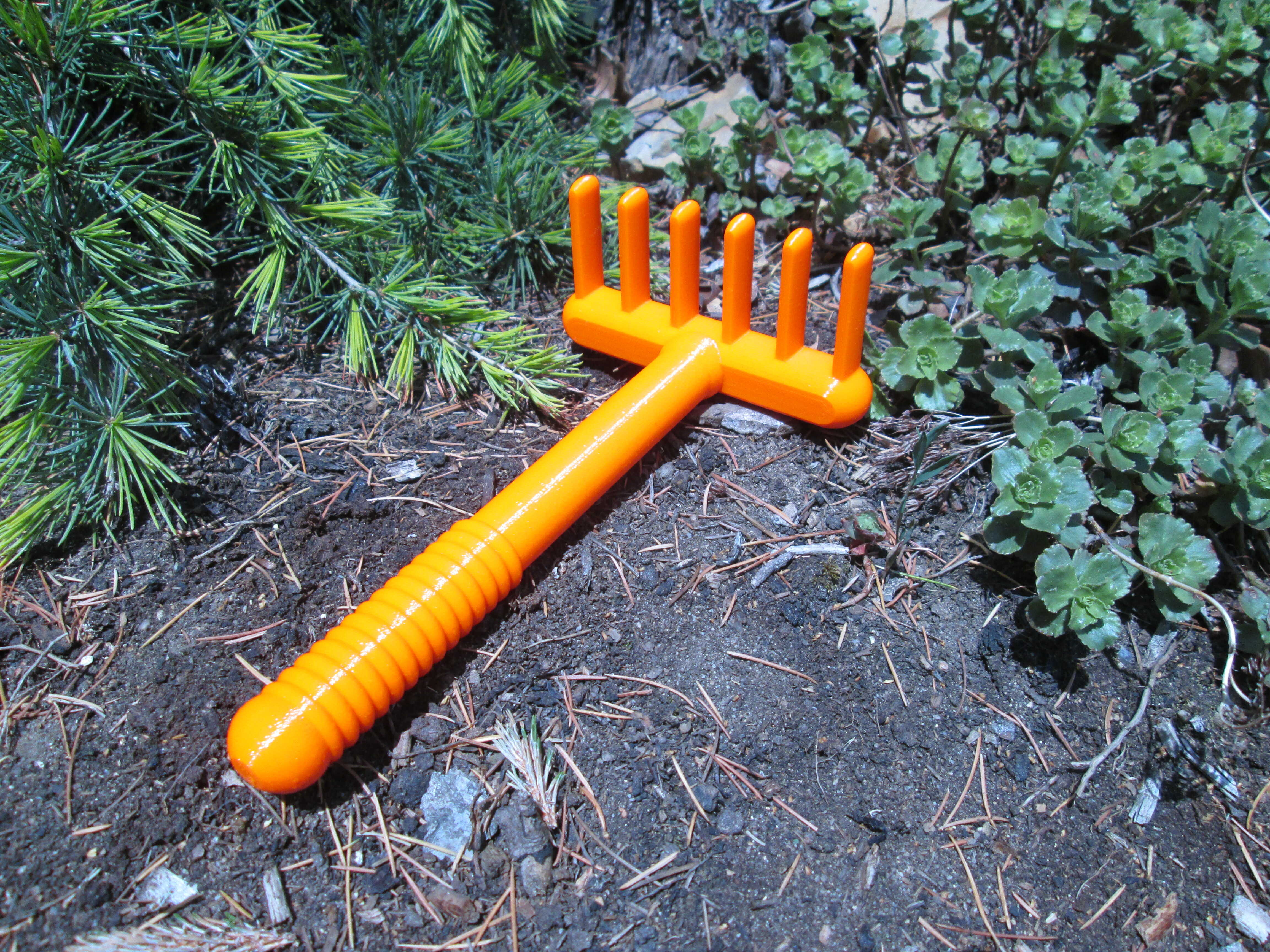 Garden hand rake by MrHanjak | Download free STL model | Printables.com