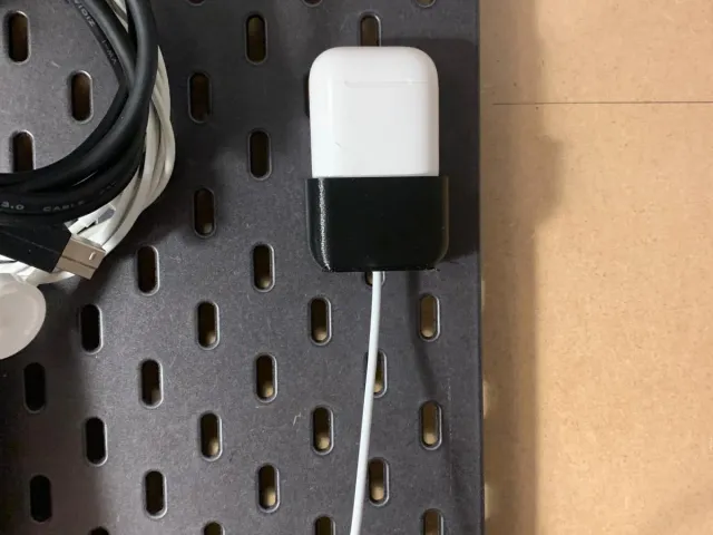 Skadis Airpods Charging Dock