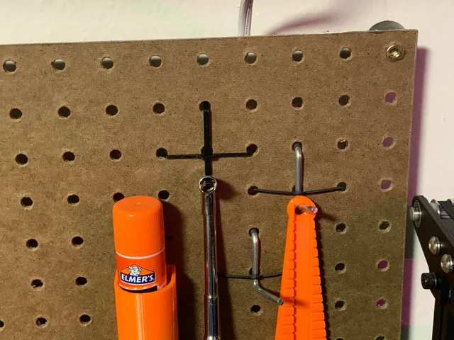 Pegboard hook and Keeper