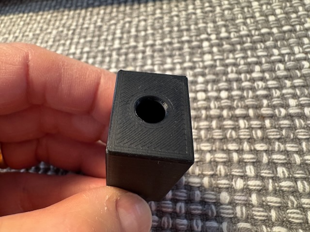 Miniatura 3 do modelo 3D Carling Technologies Toggle Switch Enclosure Box