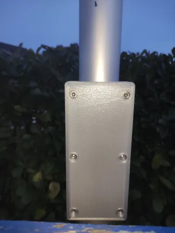 Flagpole safe / Fahnenmast Tresor