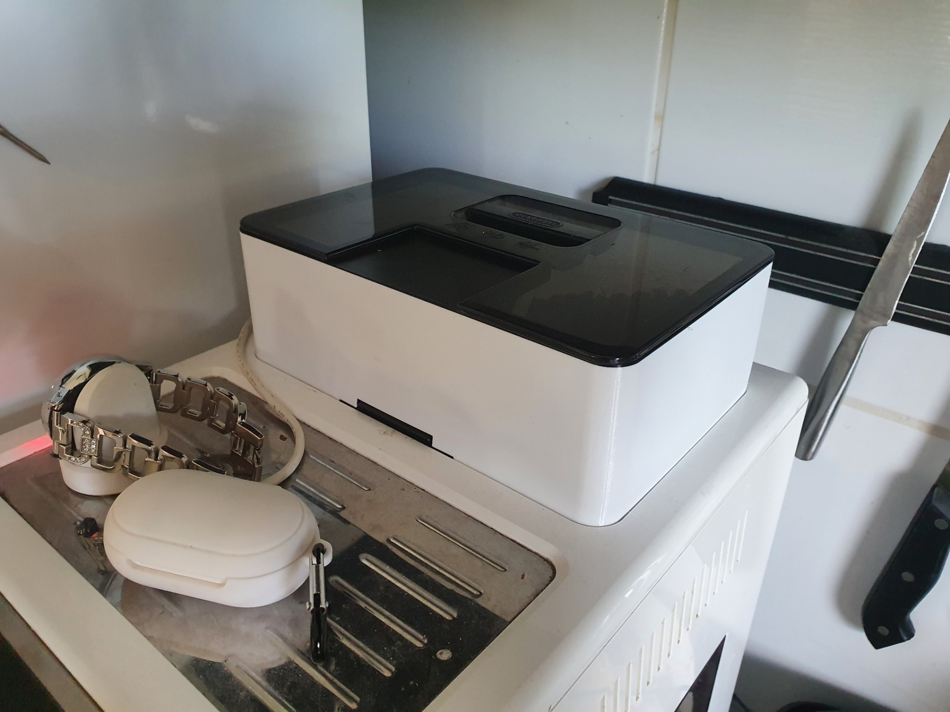 DeLonghi bean box