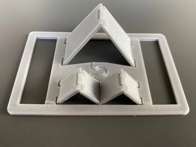 Parametric credit card size smartphone support
