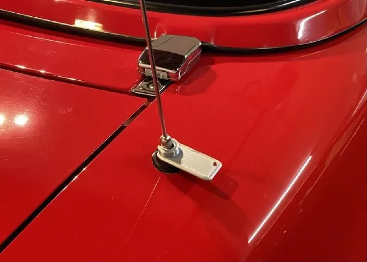 Mazda on sale miata antenna