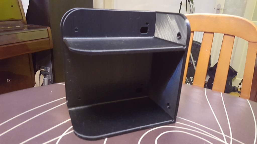 Miniatura 3 do modelo 3D Bedside Corner Shelf