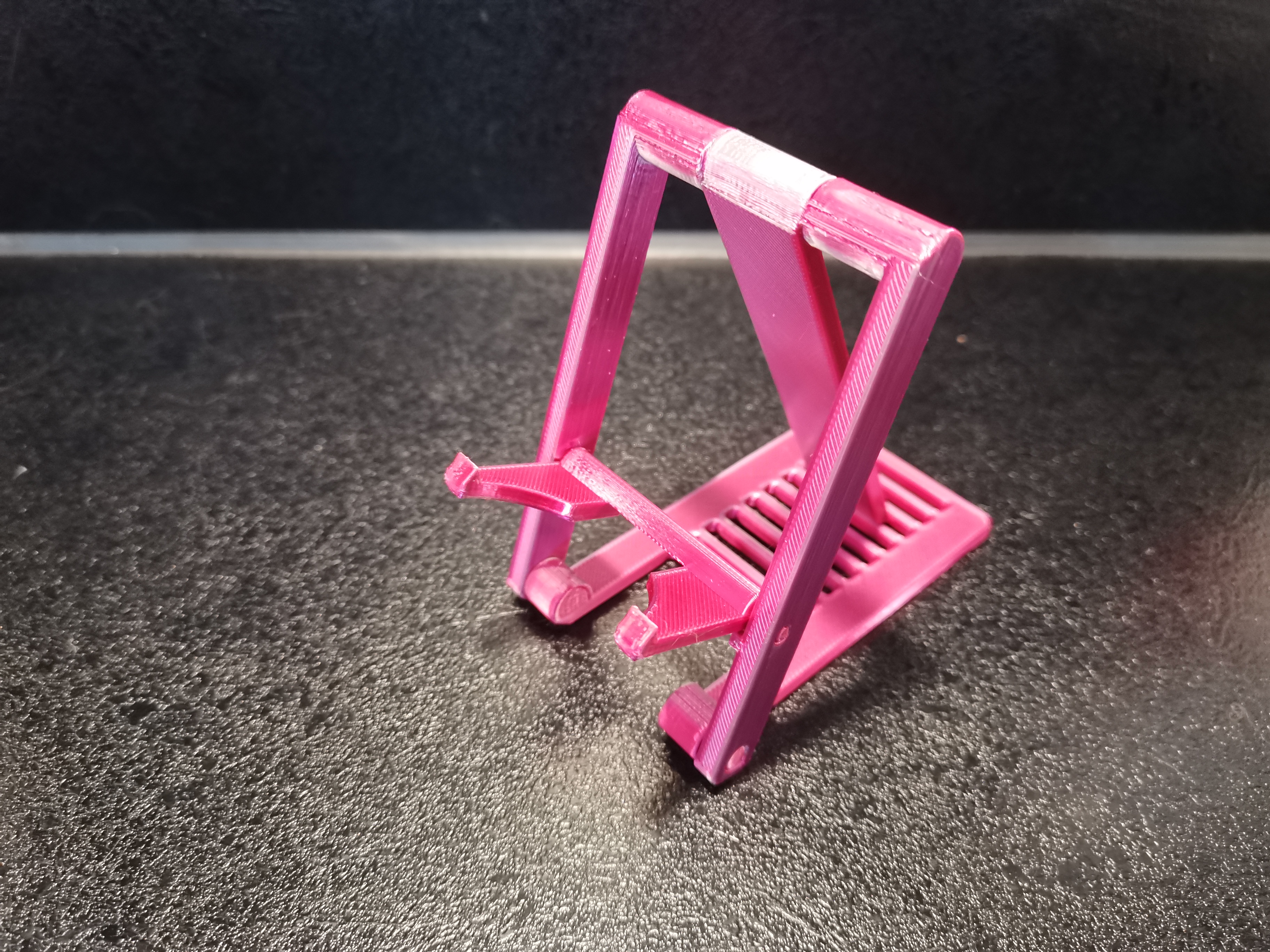 Miniatura 2 do modelo 3D foldable Phone Stand