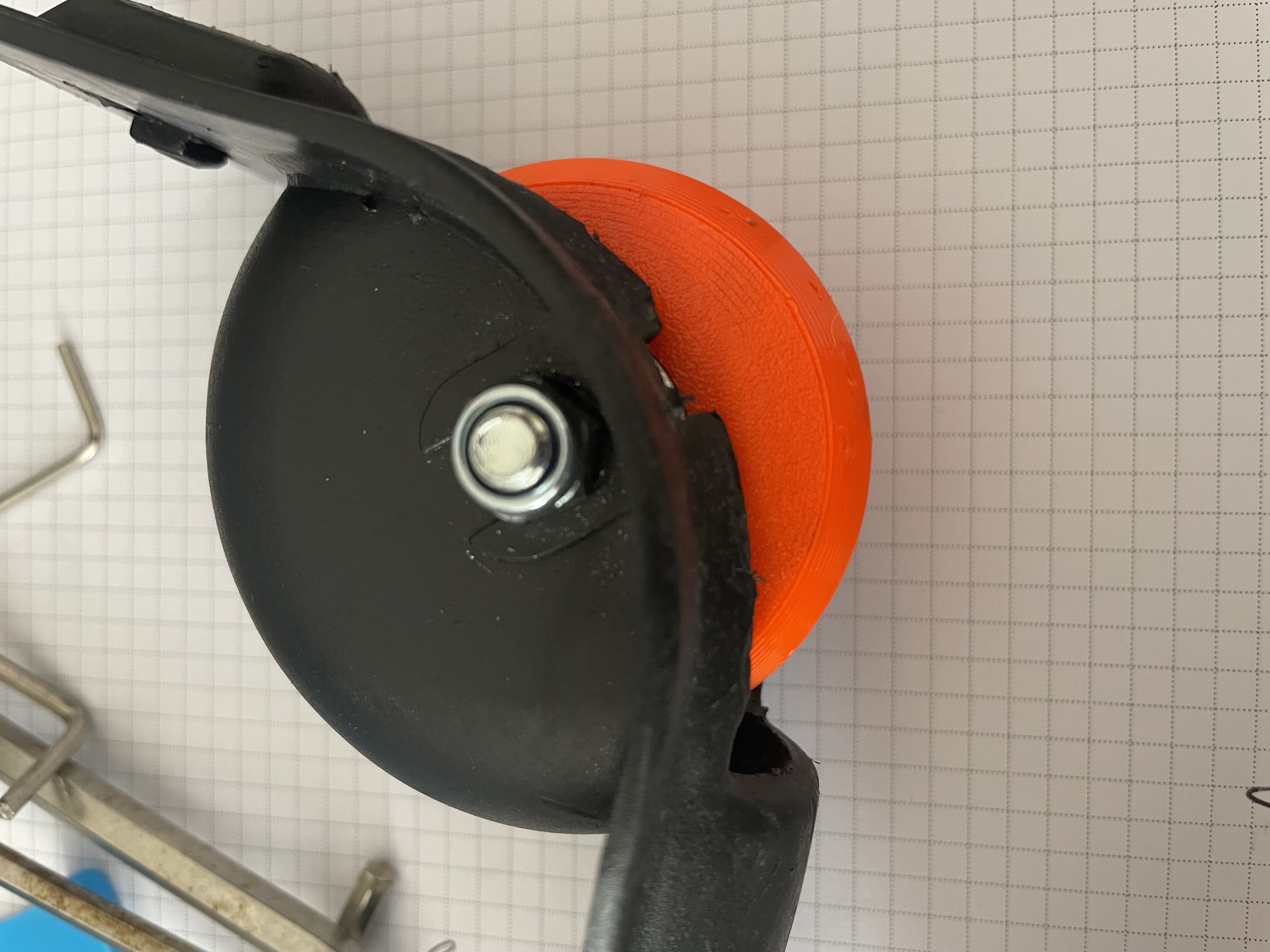 Suitcase replacement spare wheels (Fusion360 File included)