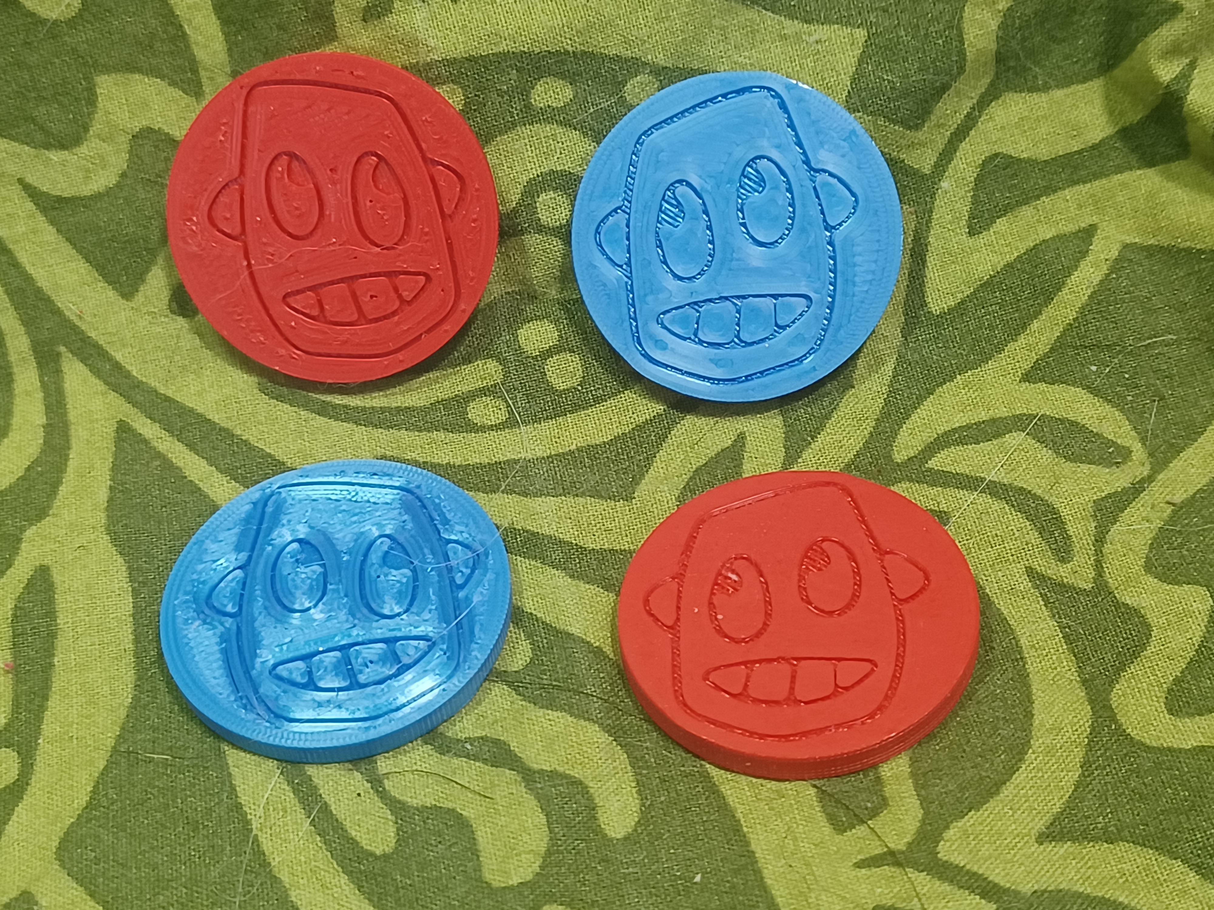 Looky Face Coin