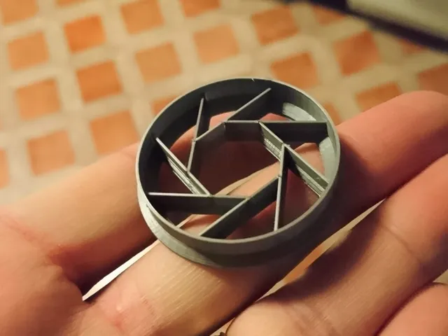 Aperature cookie cutter