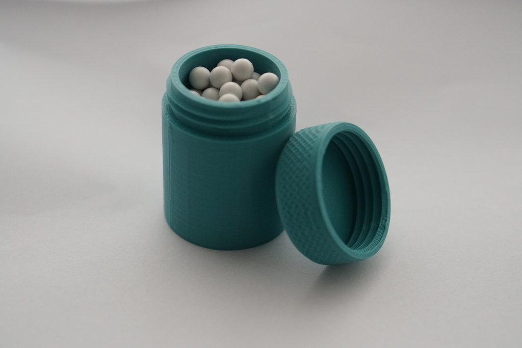 Threaded container by Pan_Barszczyk | Download free STL model ...