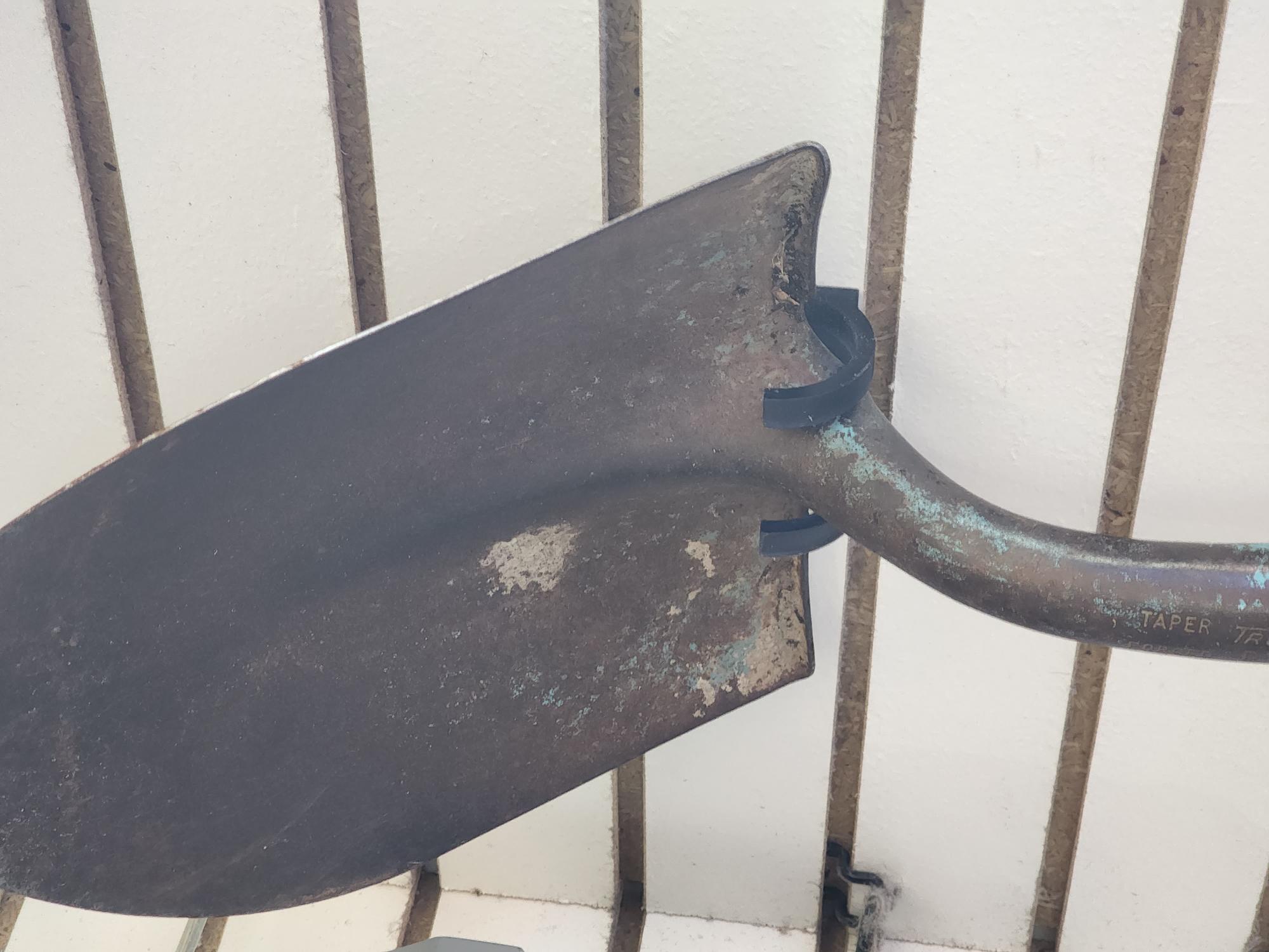 Miniatura 5 do modelo 3D Slatwall Double Hook