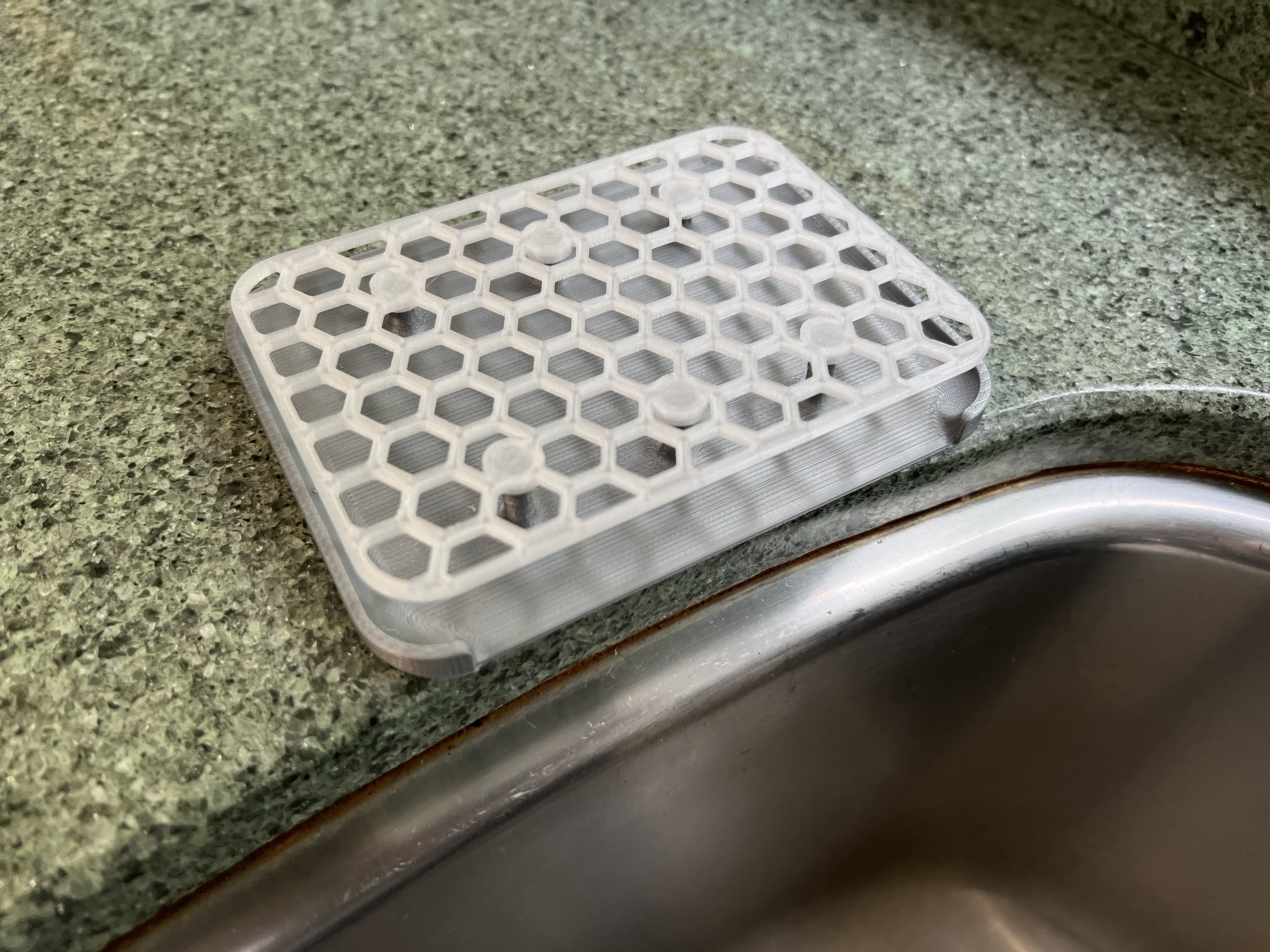 Miniatura 5 do modelo 3D Draining Soap/Sponge Dish