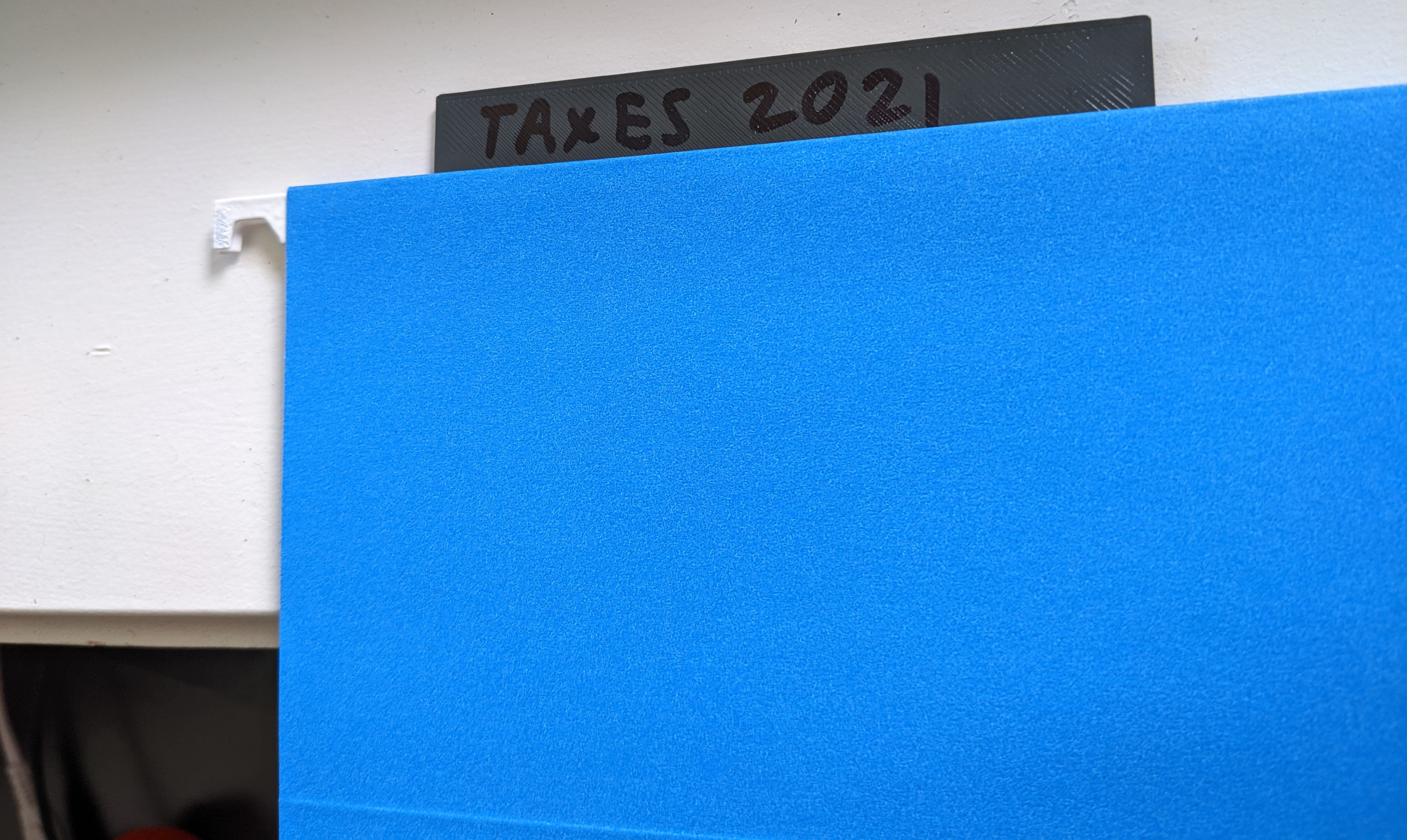 Hanging file folder label