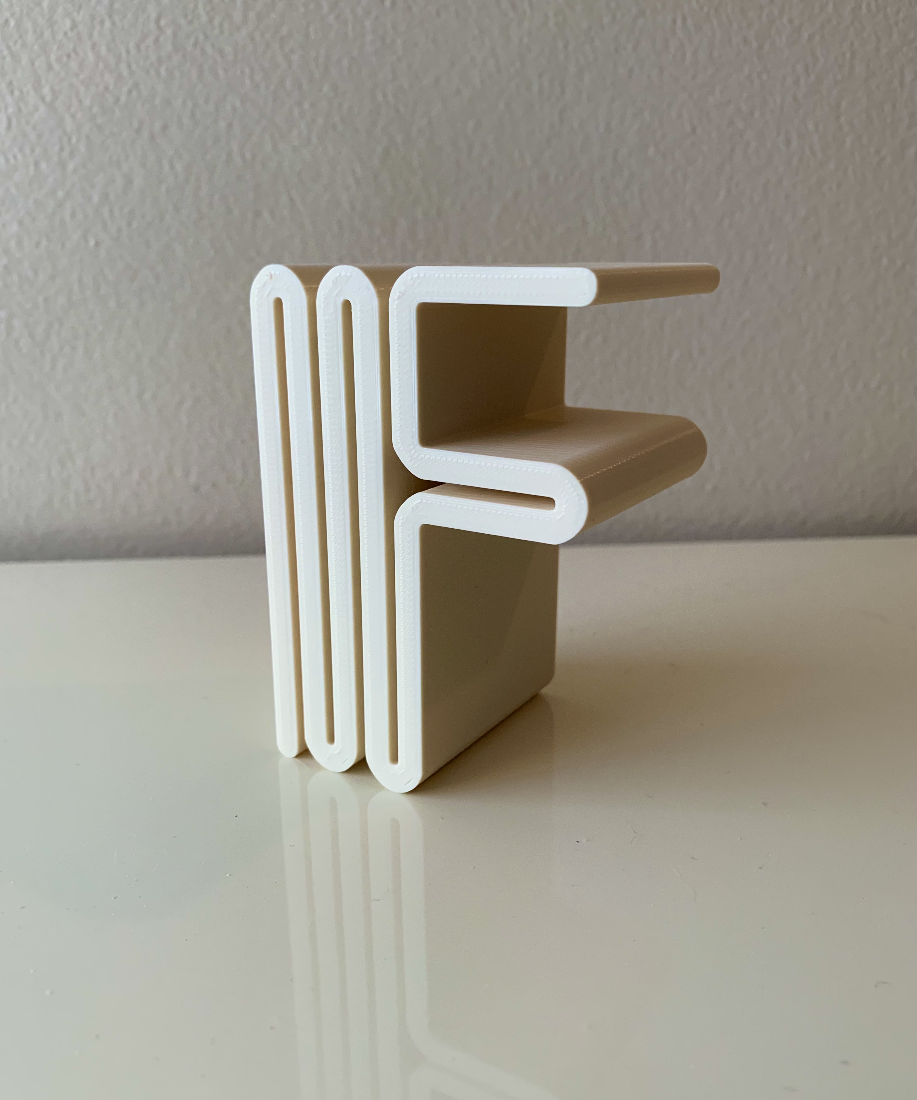 Squiggly Letter F