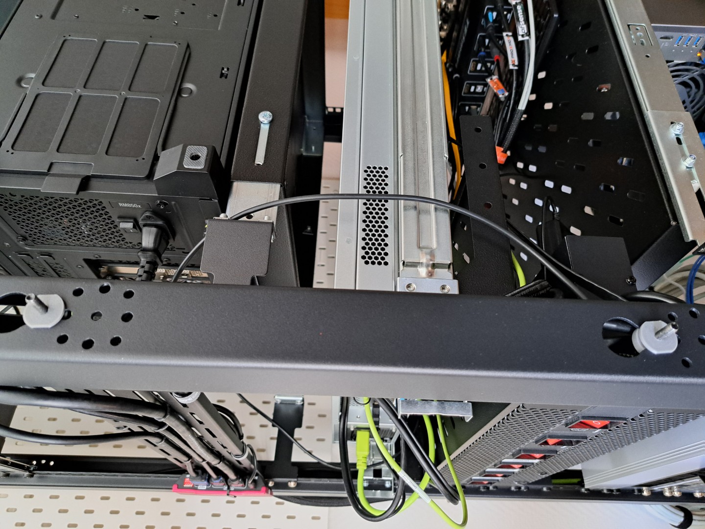 Startech Rack M4 side mount — miniatura 2