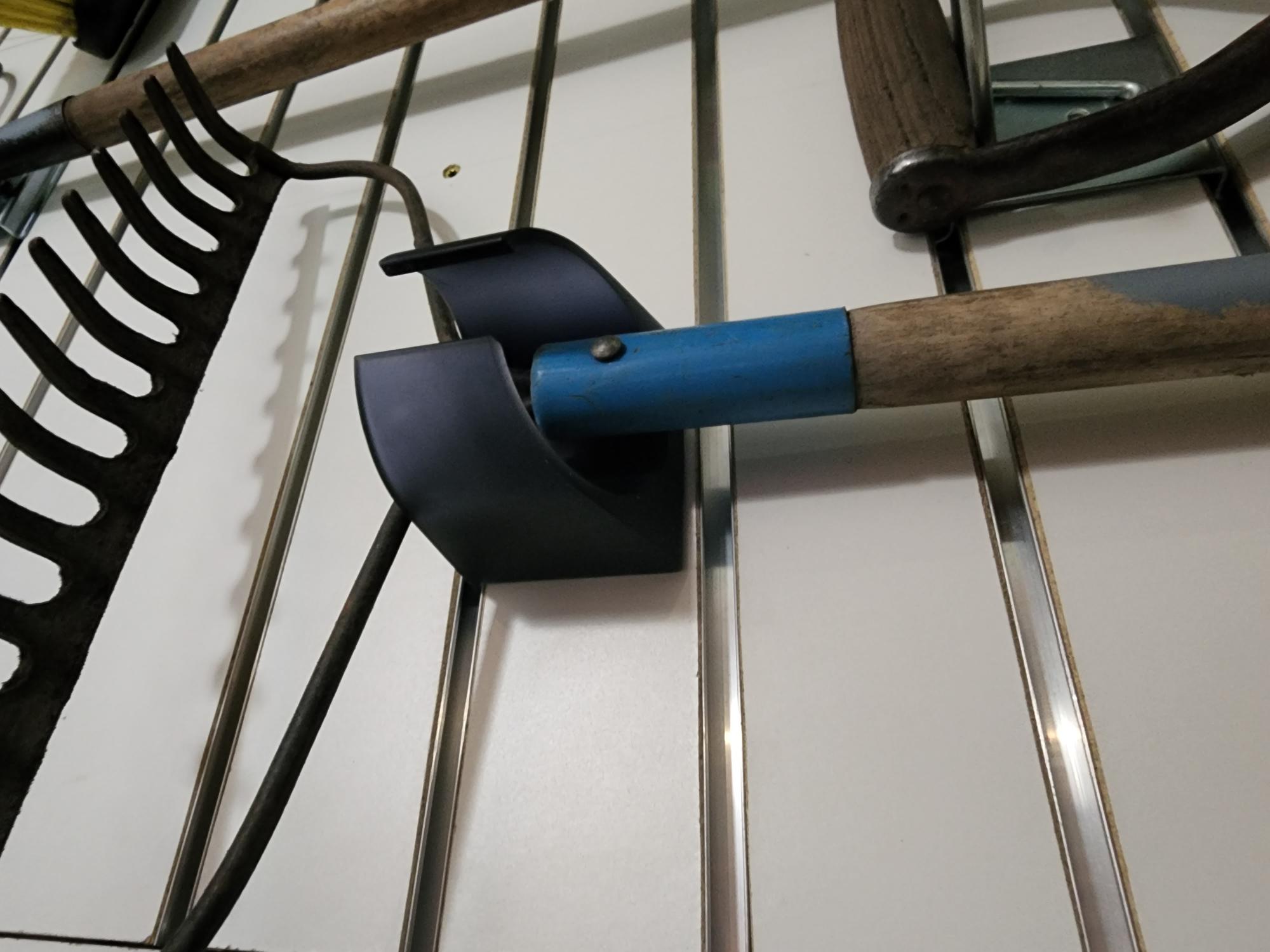 Heavy Duty Slatwall Hanger by espn8theocho Download free STL model