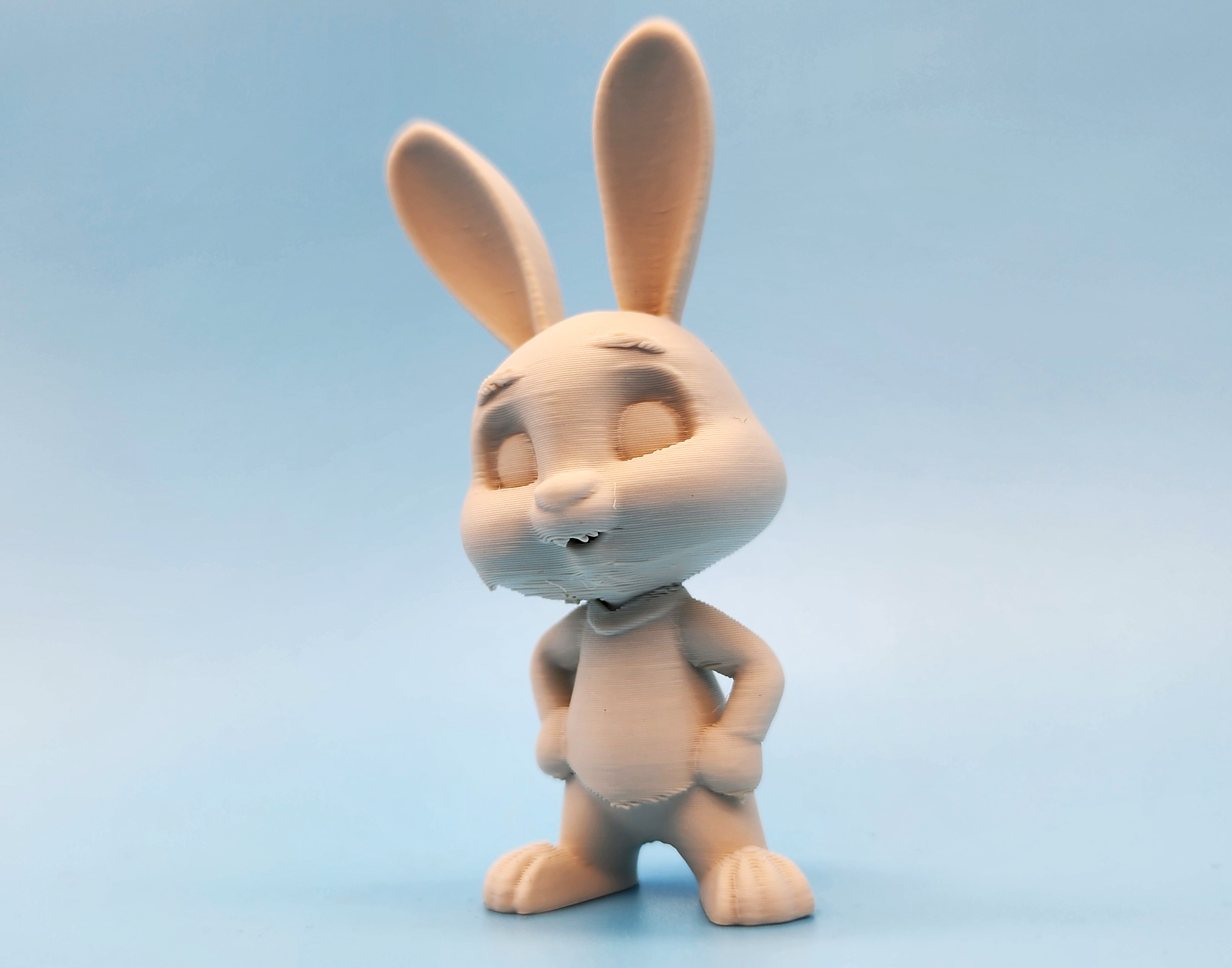 Young Cartoon Rabbit — miniatura 3