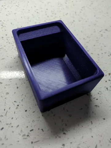Rounded corner small parts box