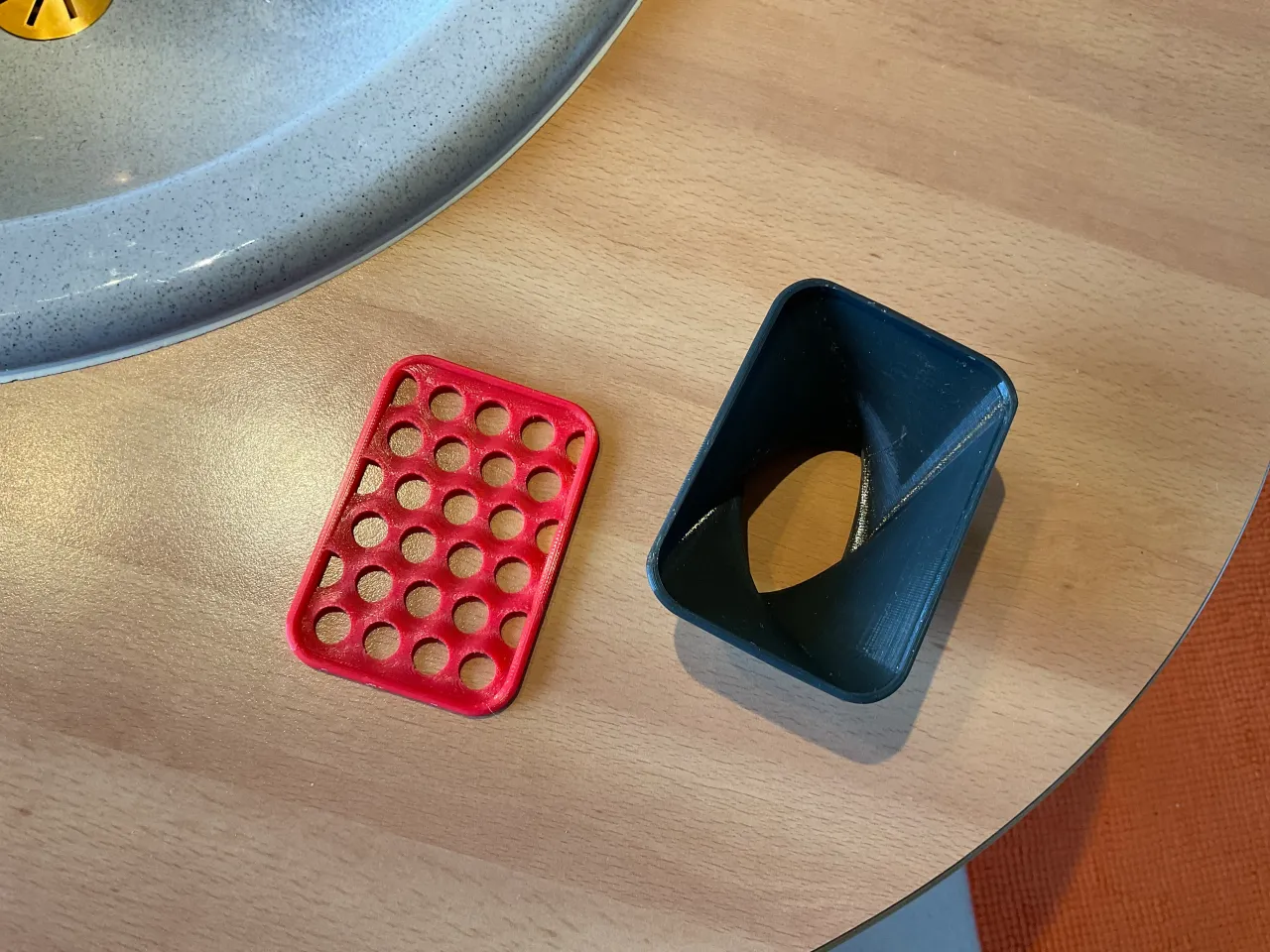 soap rasp dish for dry soap! 2 parts. by J.P. | Download free STL model ...