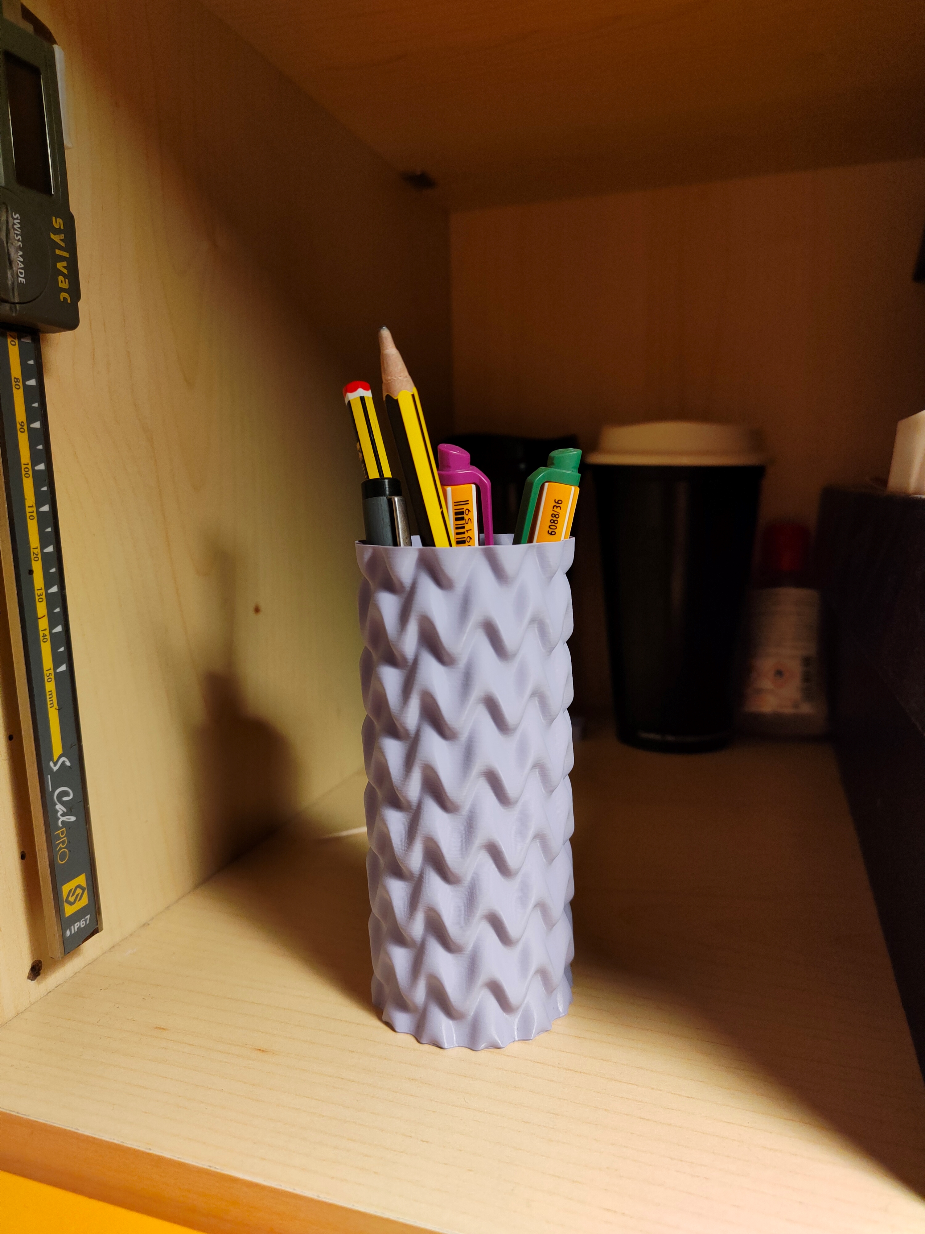 Vase  - organic pen holder (vase mode)