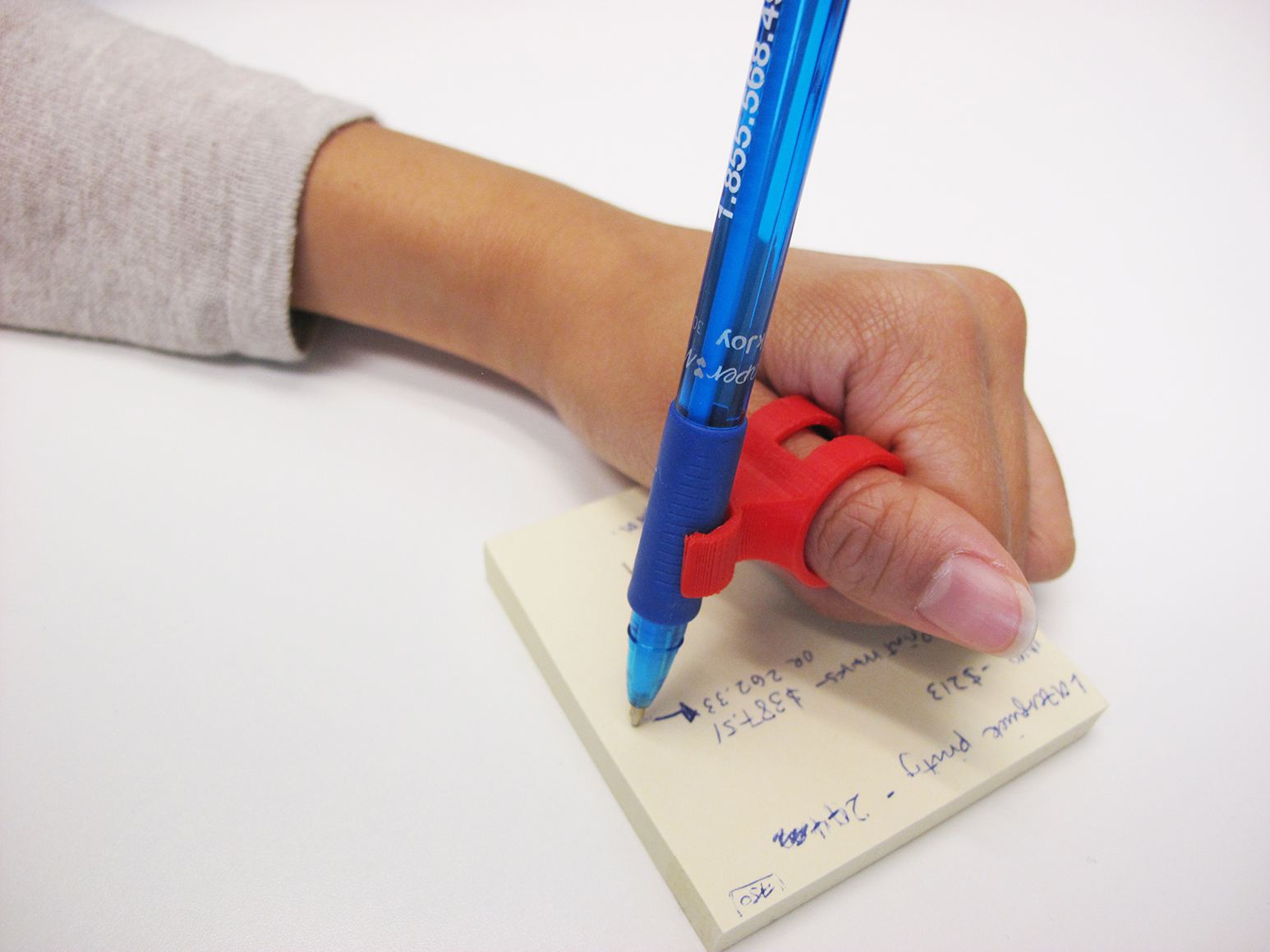 Finger Pen Holder - Horizontal