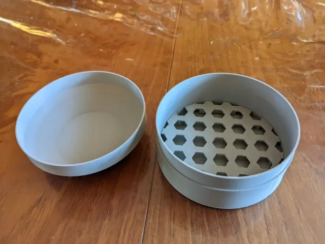 Tiny Round Soap Dish