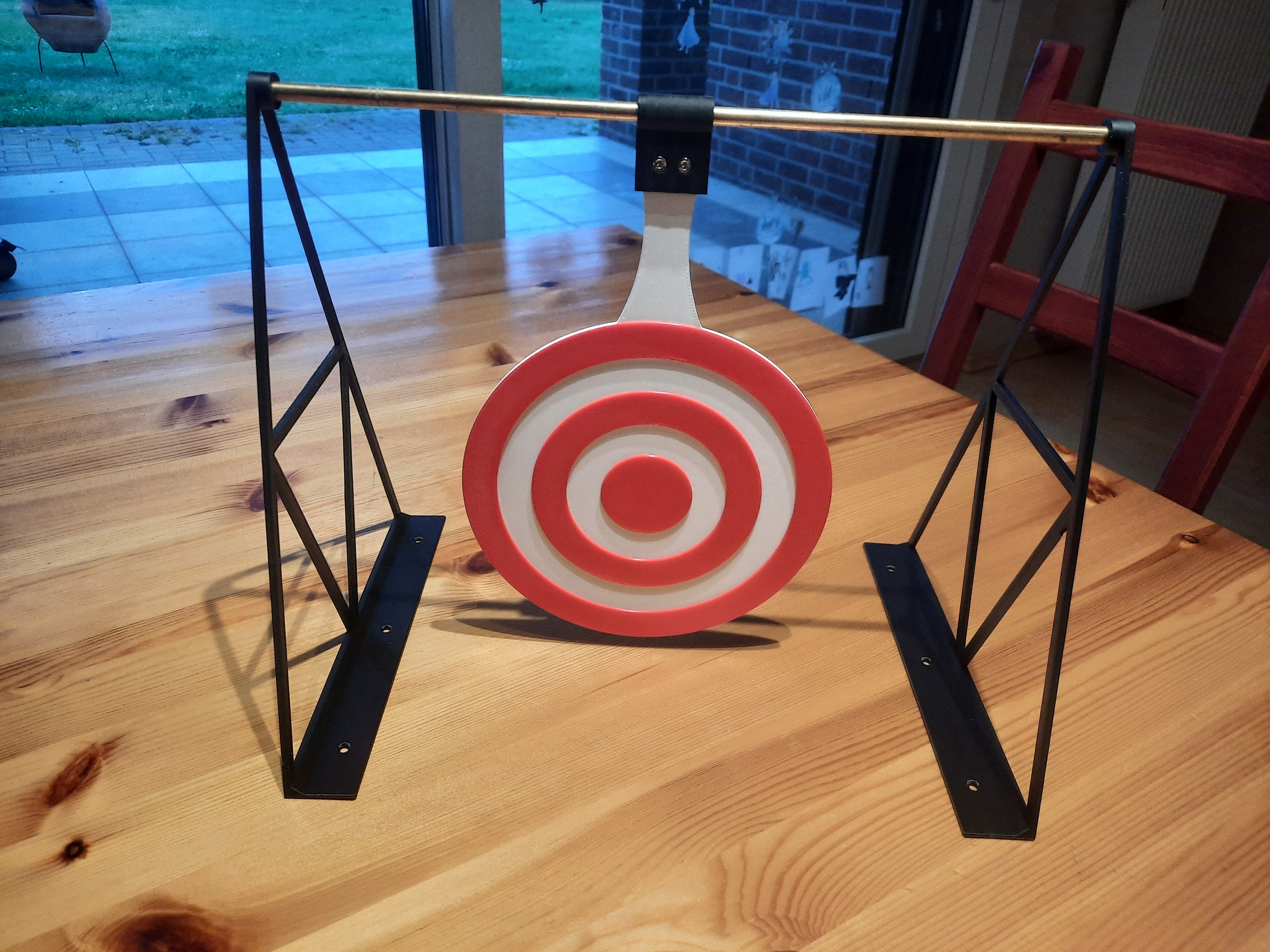 Swinging Target