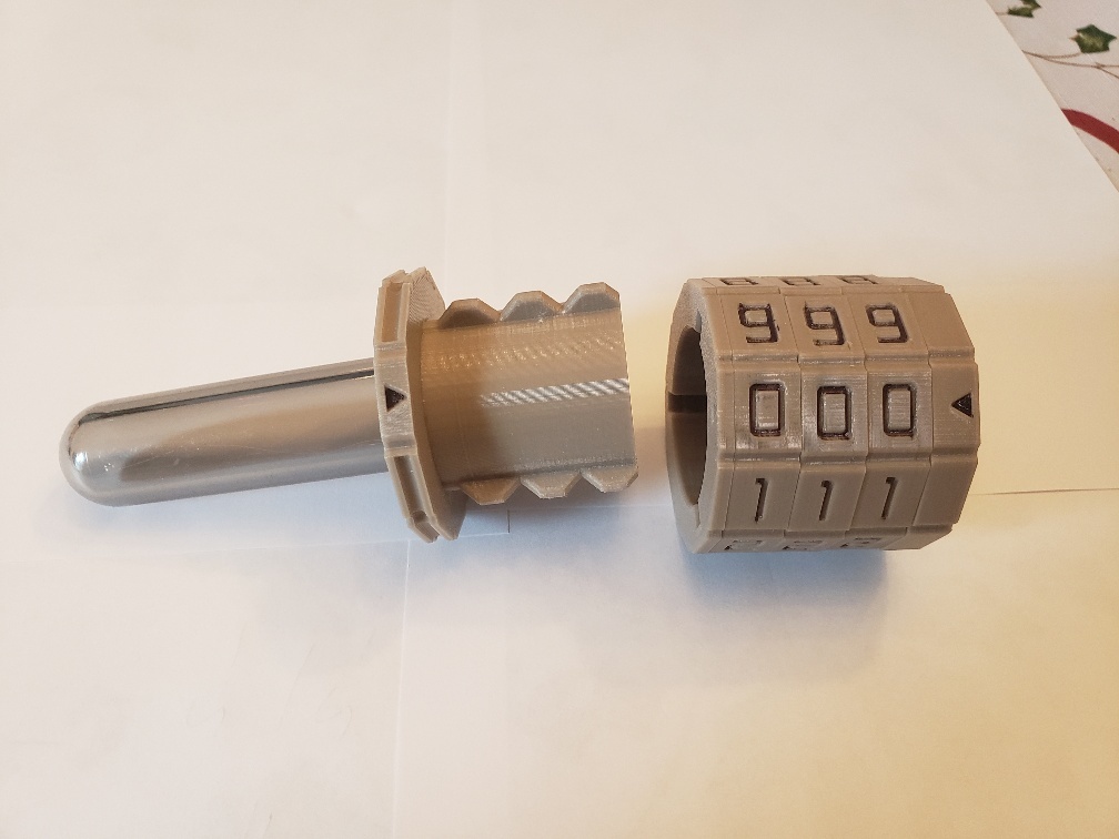 Miniatura 3 do modelo 3D Preform (PET) Cryptex Lock