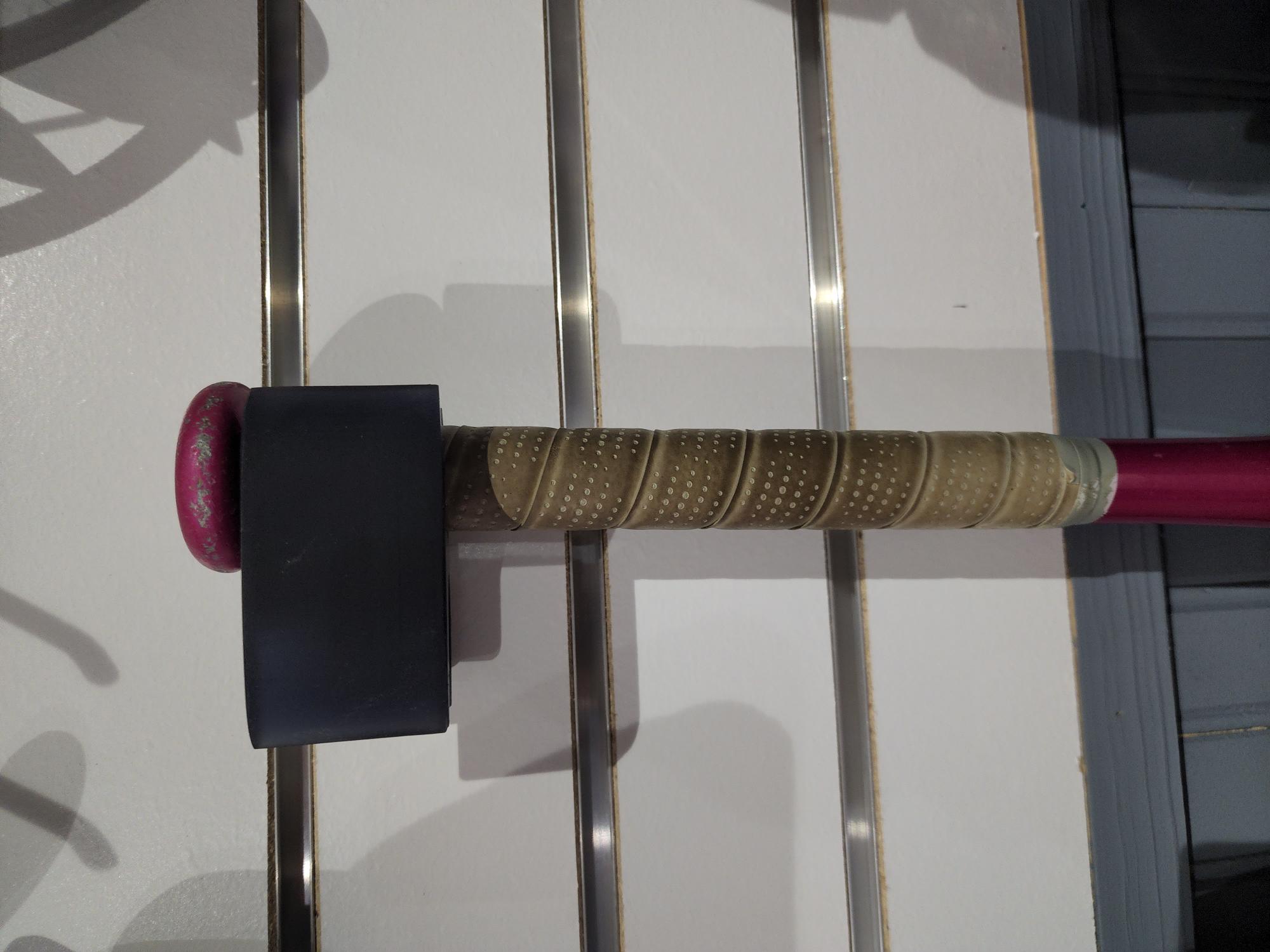 Slatwall Baseball Bat Holder by espn8theocho Download free STL model