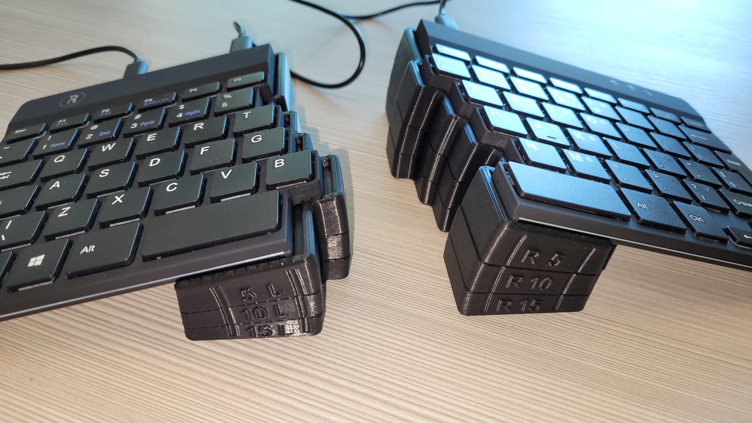 Stacking Stand for R-Go Split Keyboard