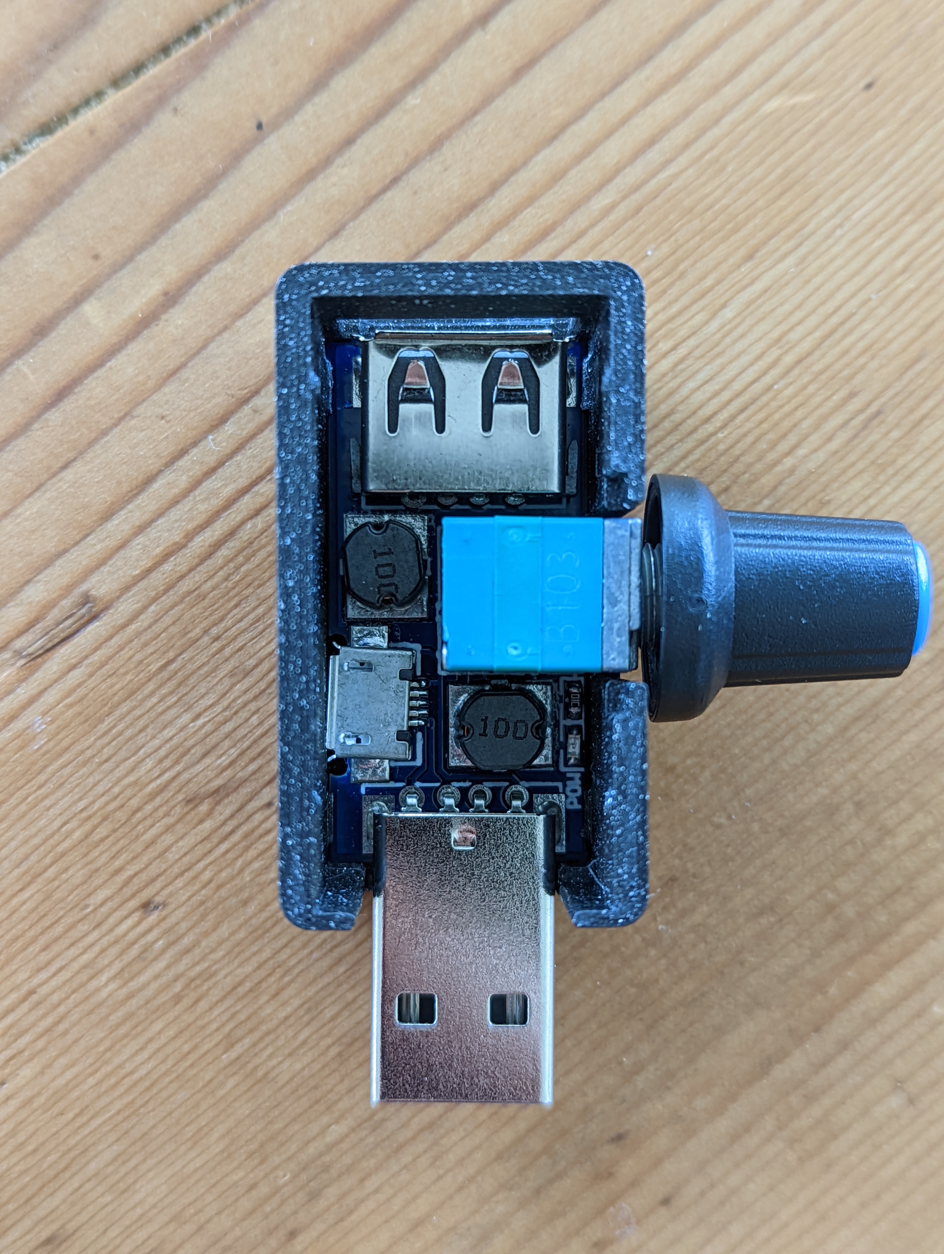 Miniatura 7 do modelo 3D USB Fan Controller Case