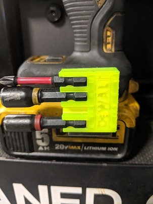Miniatura 2 do modelo 3D Dewalt Bit Holder