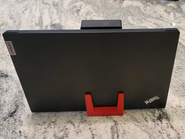 Lenovo Thunderbolt 3 and ThinkPad stand.