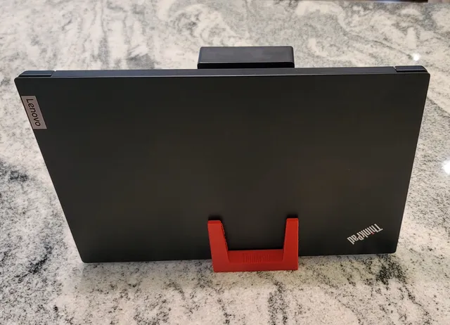 Lenovo Thunderbolt 3 and ThinkPad stand.