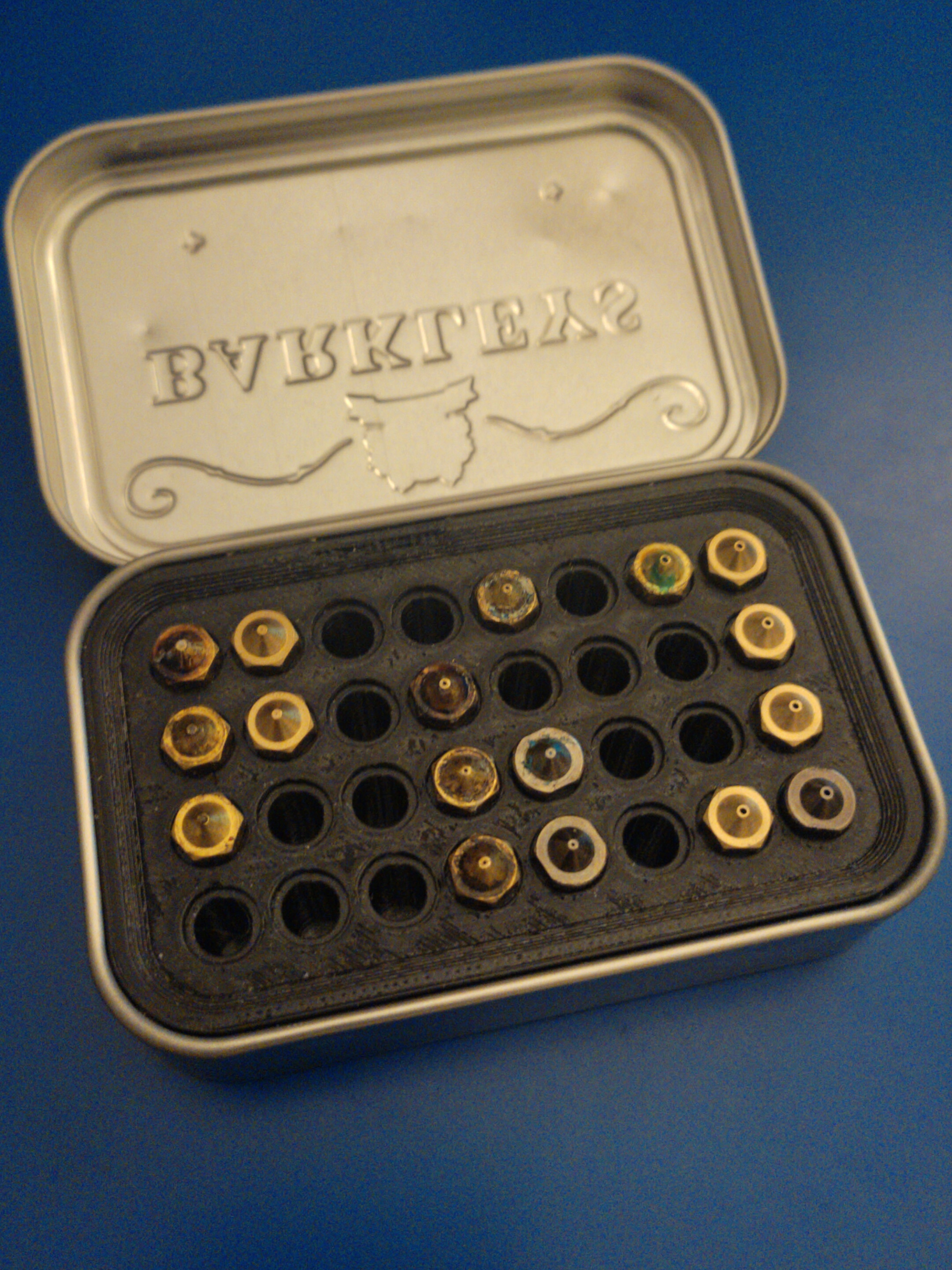 Altoids Tin Nozzle Holder