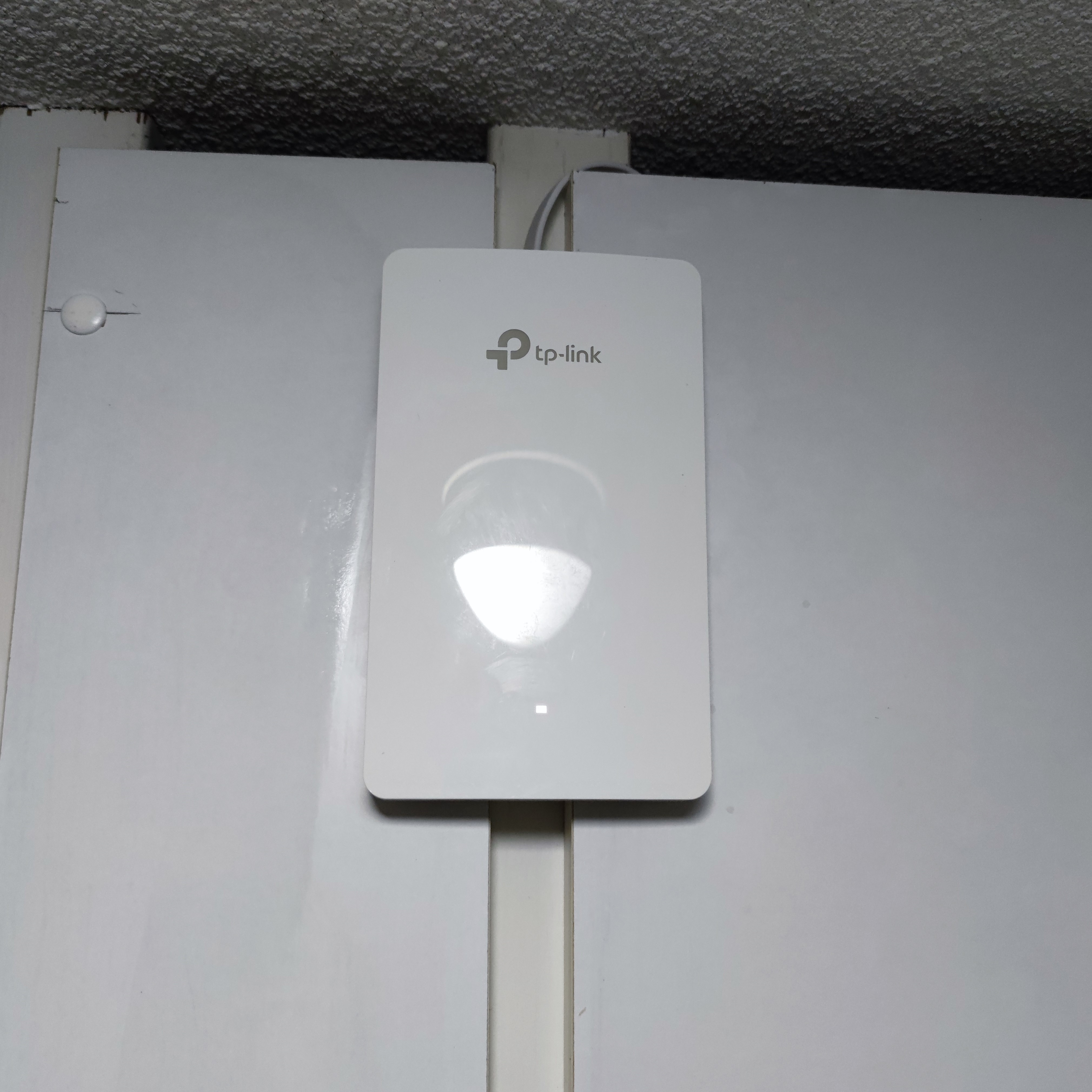 EAP615-Wall sticky tape plate
