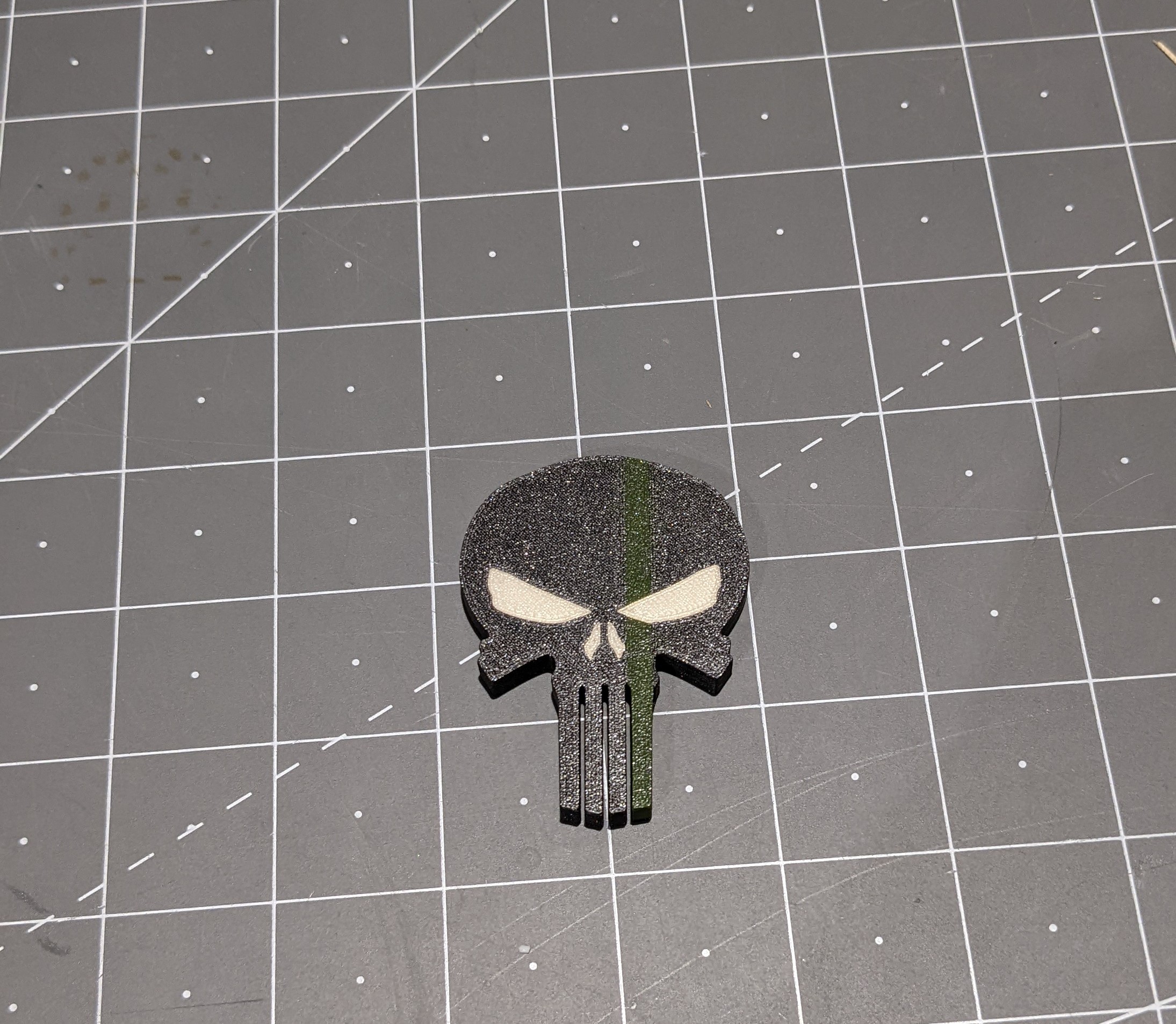 Punisher Skull Magnet by Awesom_Austin | Download free STL model ...