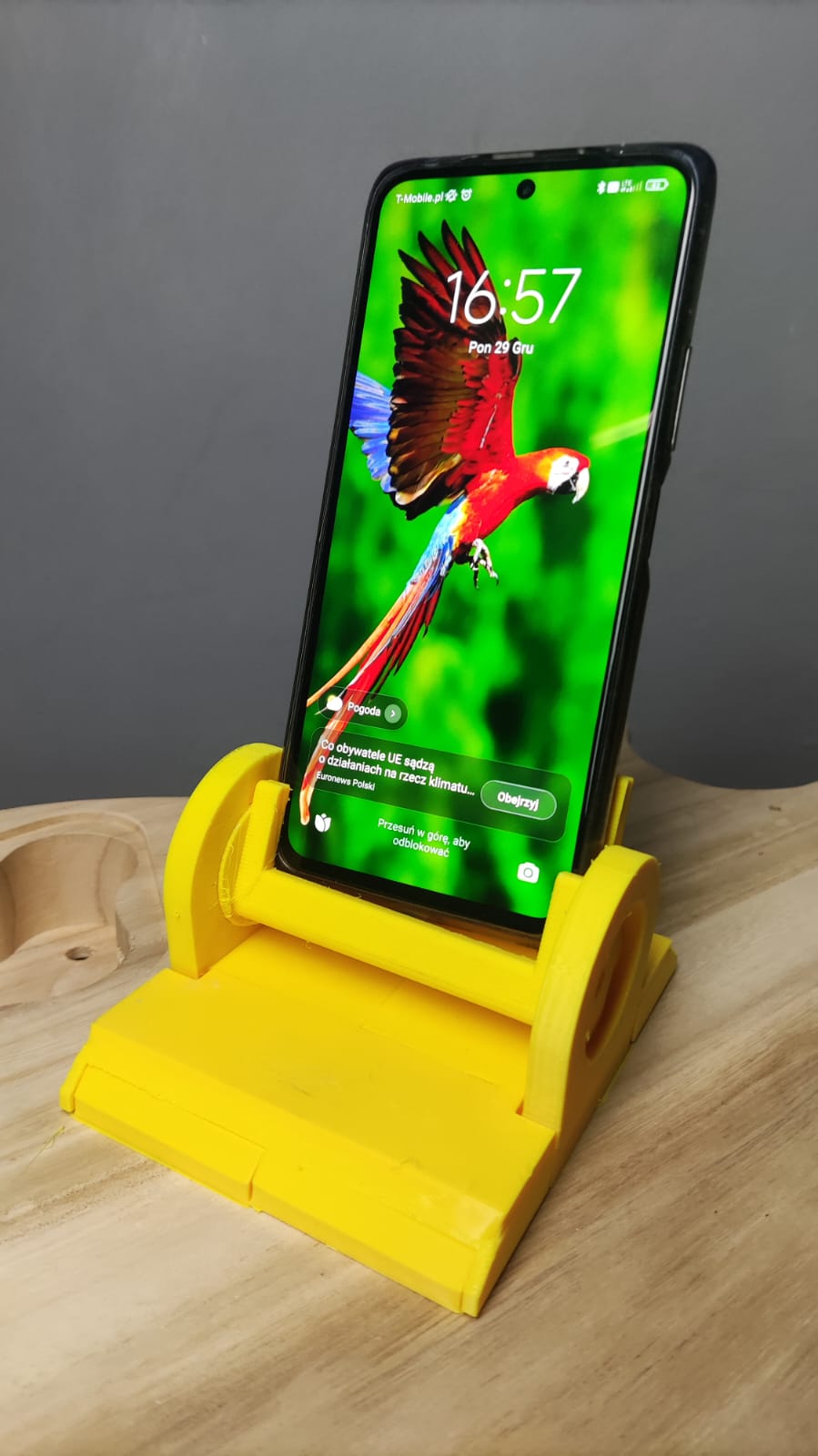 SMARTPHINE Smartphone Stand Adjustable Angle for Video
