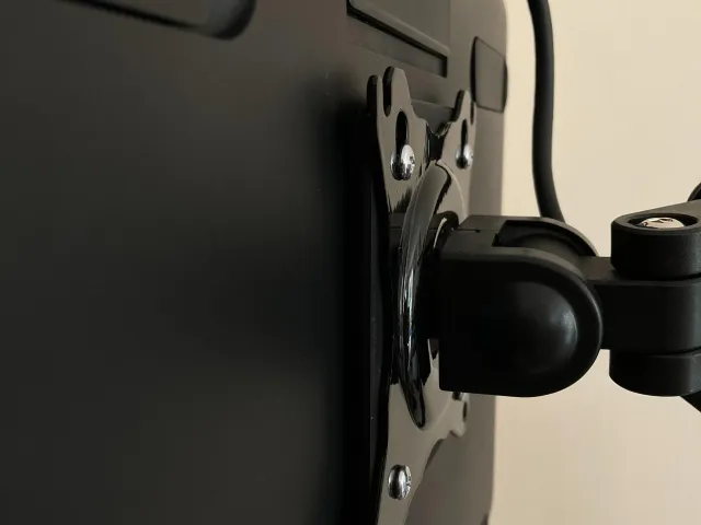 Wacom Cintiq 16 Vesa Mount/Spacer